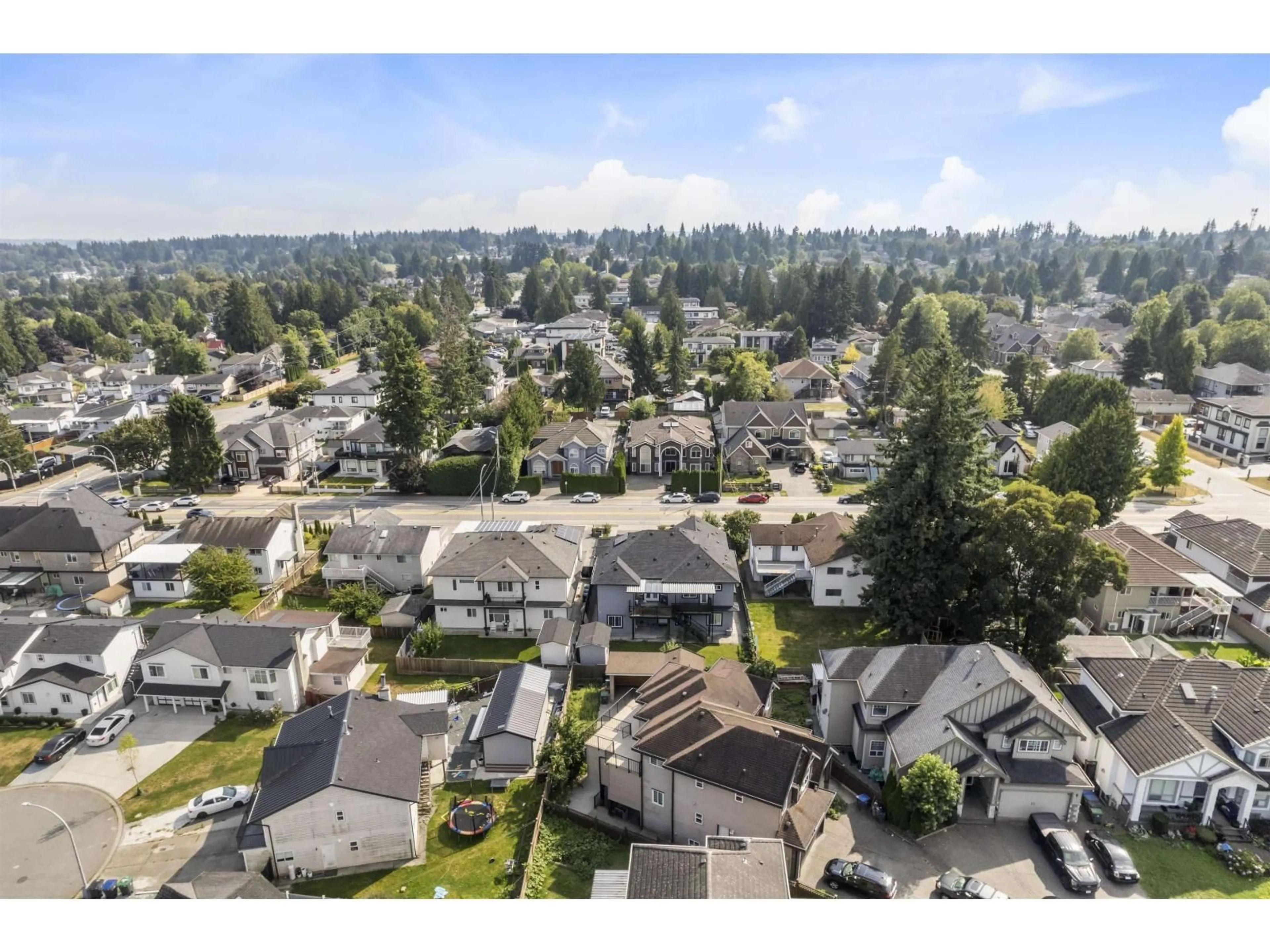 A pic from outside/outdoor area/front of a property/back of a property/a pic from drone, mountain view for 13145 68, Surrey British Columbia V3W2E5