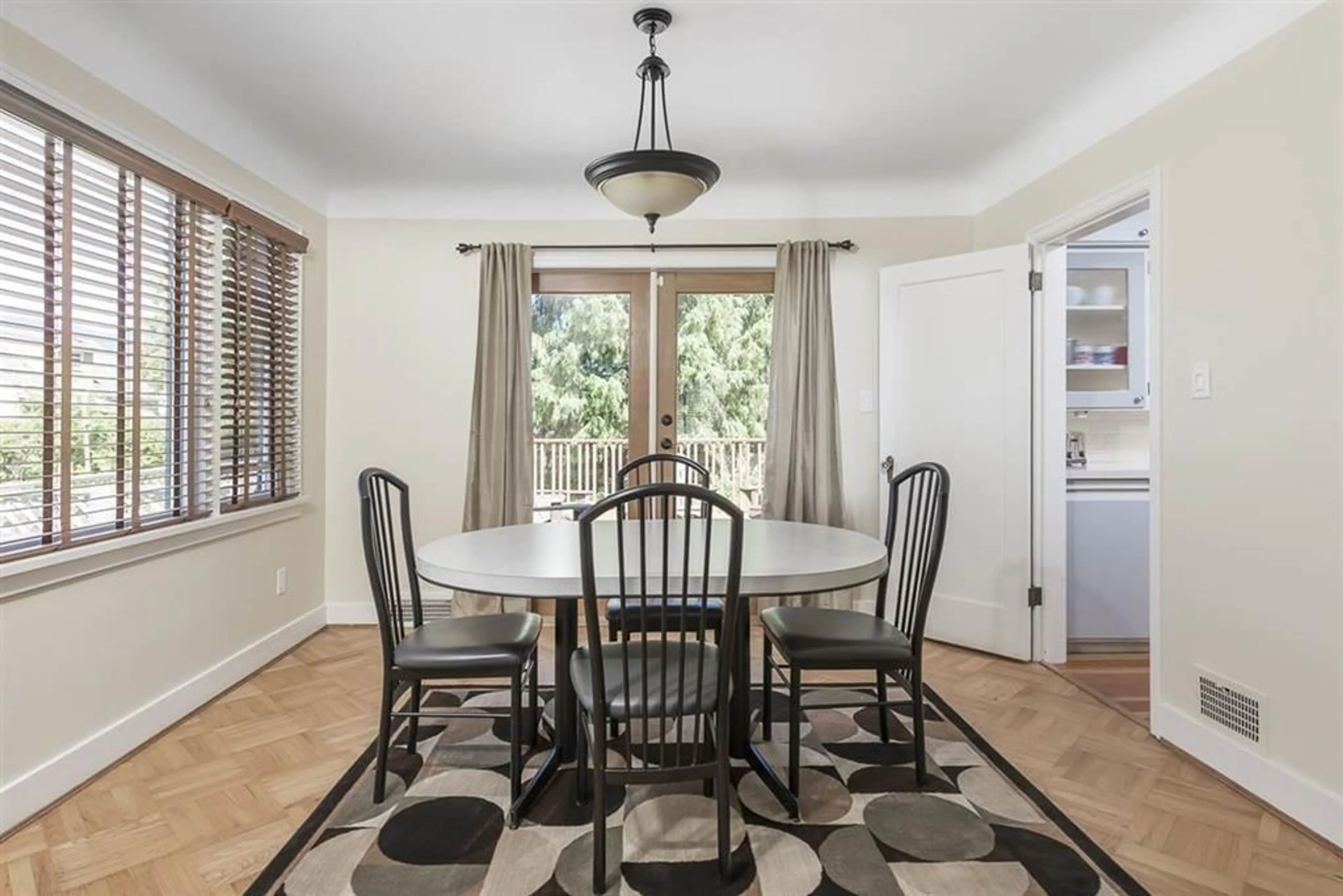 Dining room, unknown for 46067 BONNY AVENUE, Chilliwack British Columbia V2P3H7