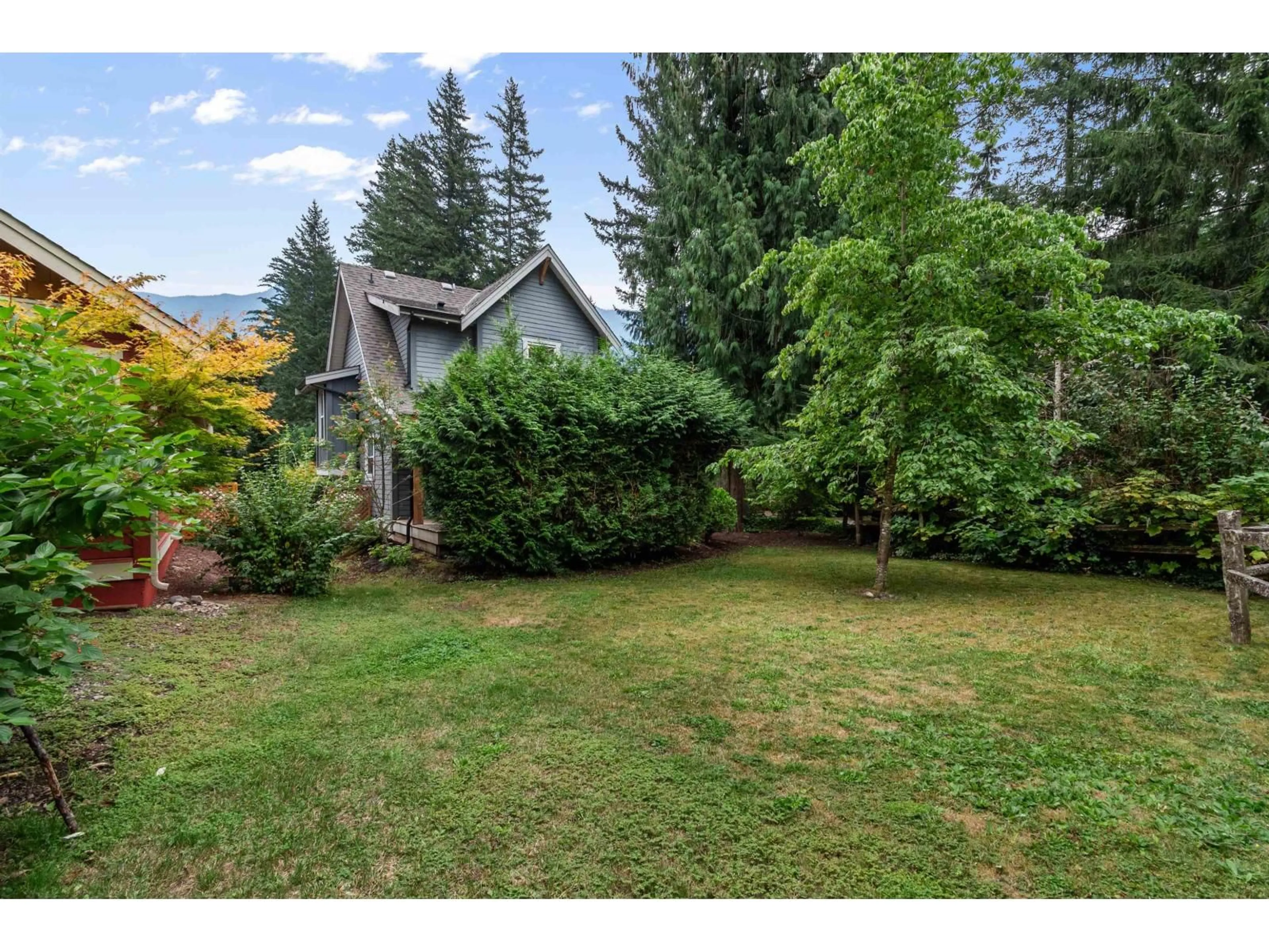 A pic from outside/outdoor area/front of a property/back of a property/a pic from drone, unknown for 1767 TREE HOUSE TRAIL, Lindell Beach British Columbia V2R0E1