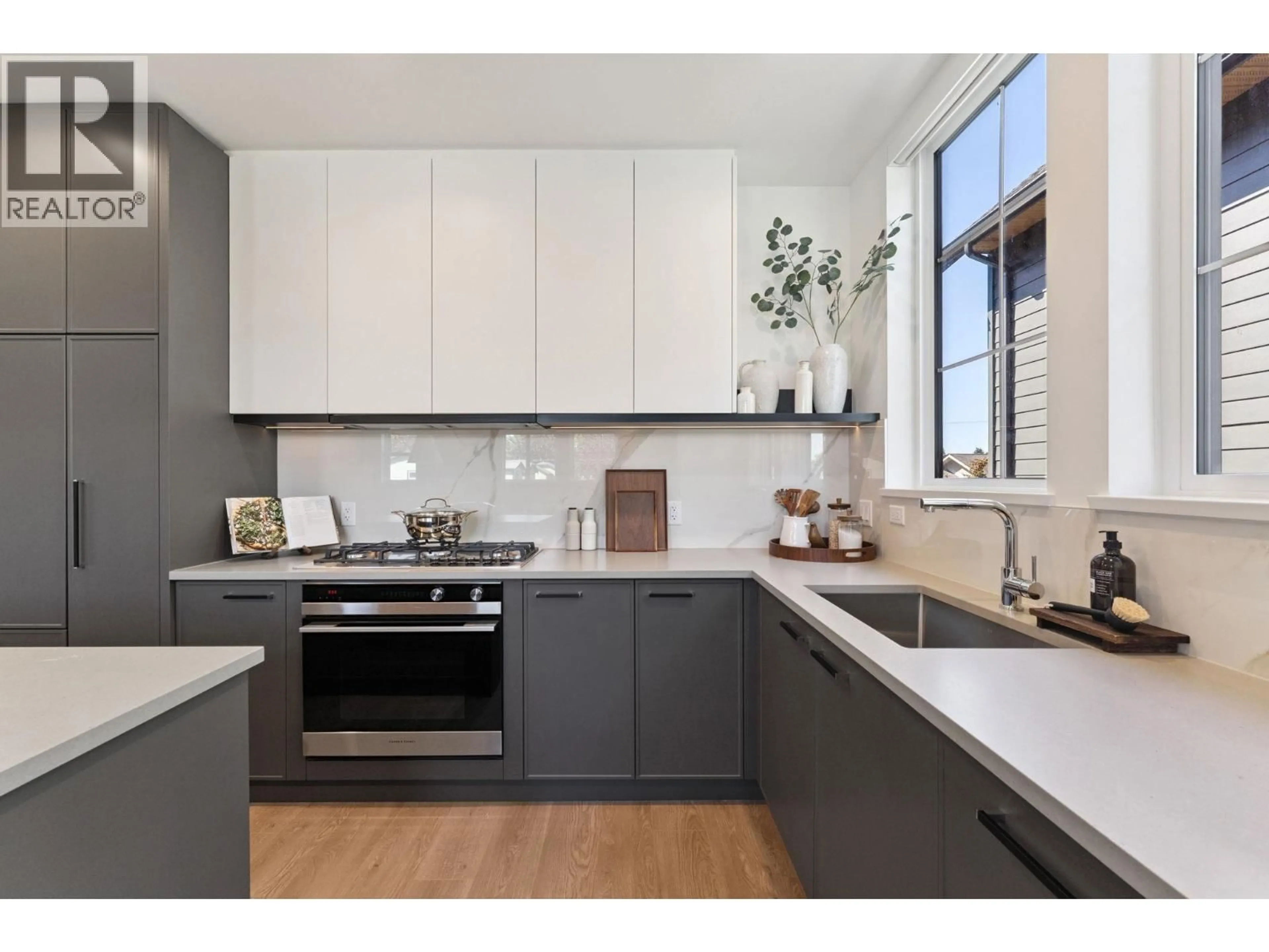 Contemporary kitchen, unknown for 23 - 10188 NO. 1 ROAD, Richmond British Columbia V7E1S1
