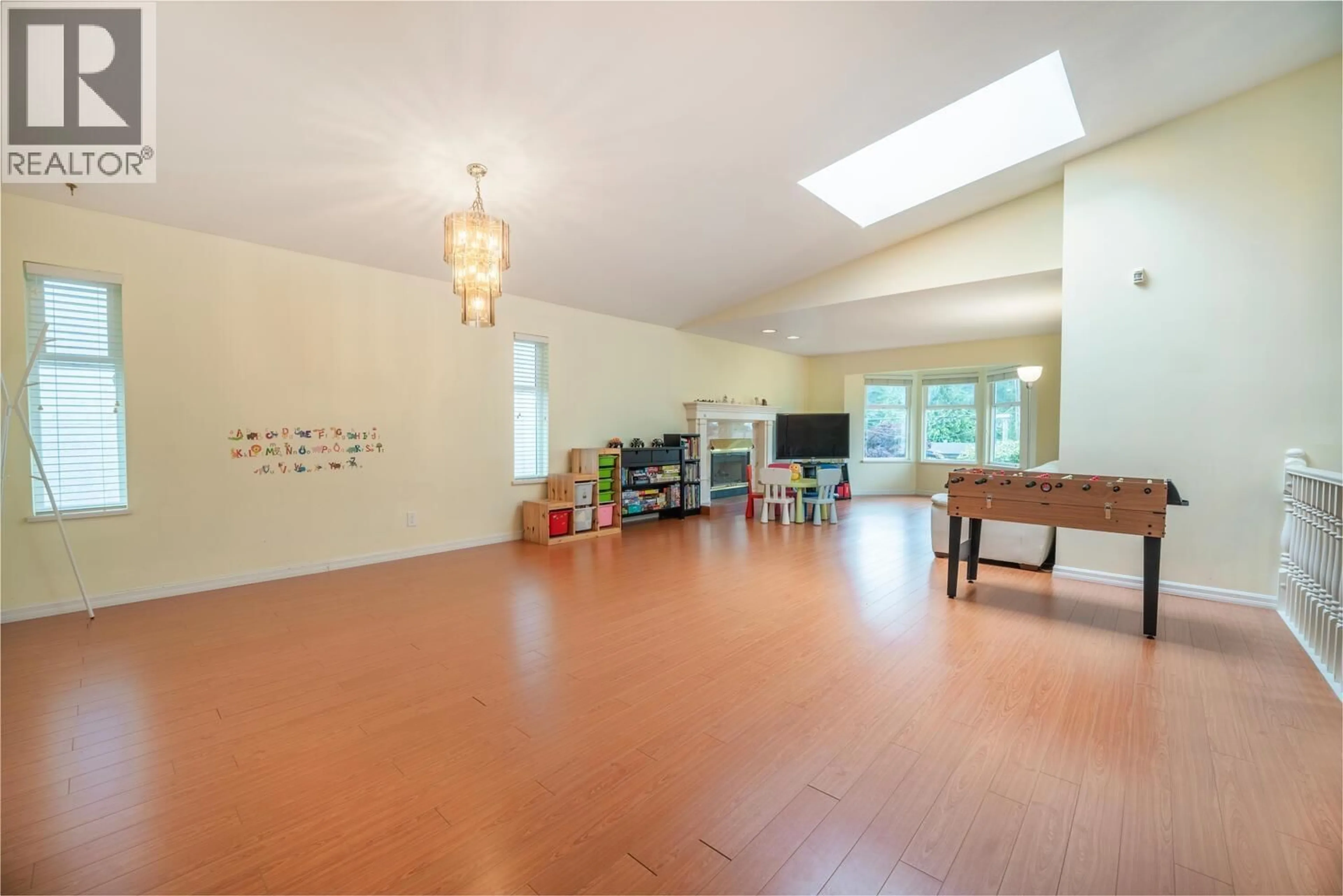 Unknown for 7932 ROSEWOOD STREET, Burnaby British Columbia V5E2H3