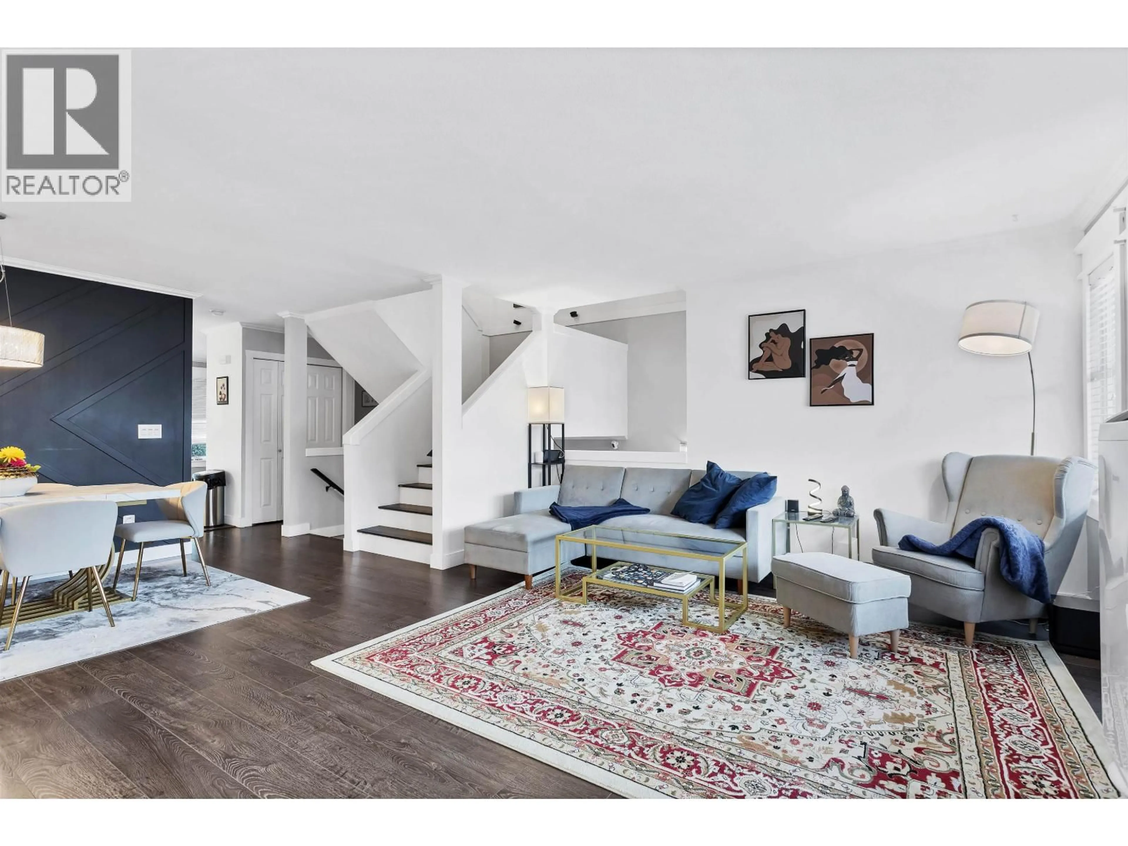 Living room with furniture, wood/laminate floor for 17 - 22751 HANEY, Maple Ridge British Columbia V2X2N2