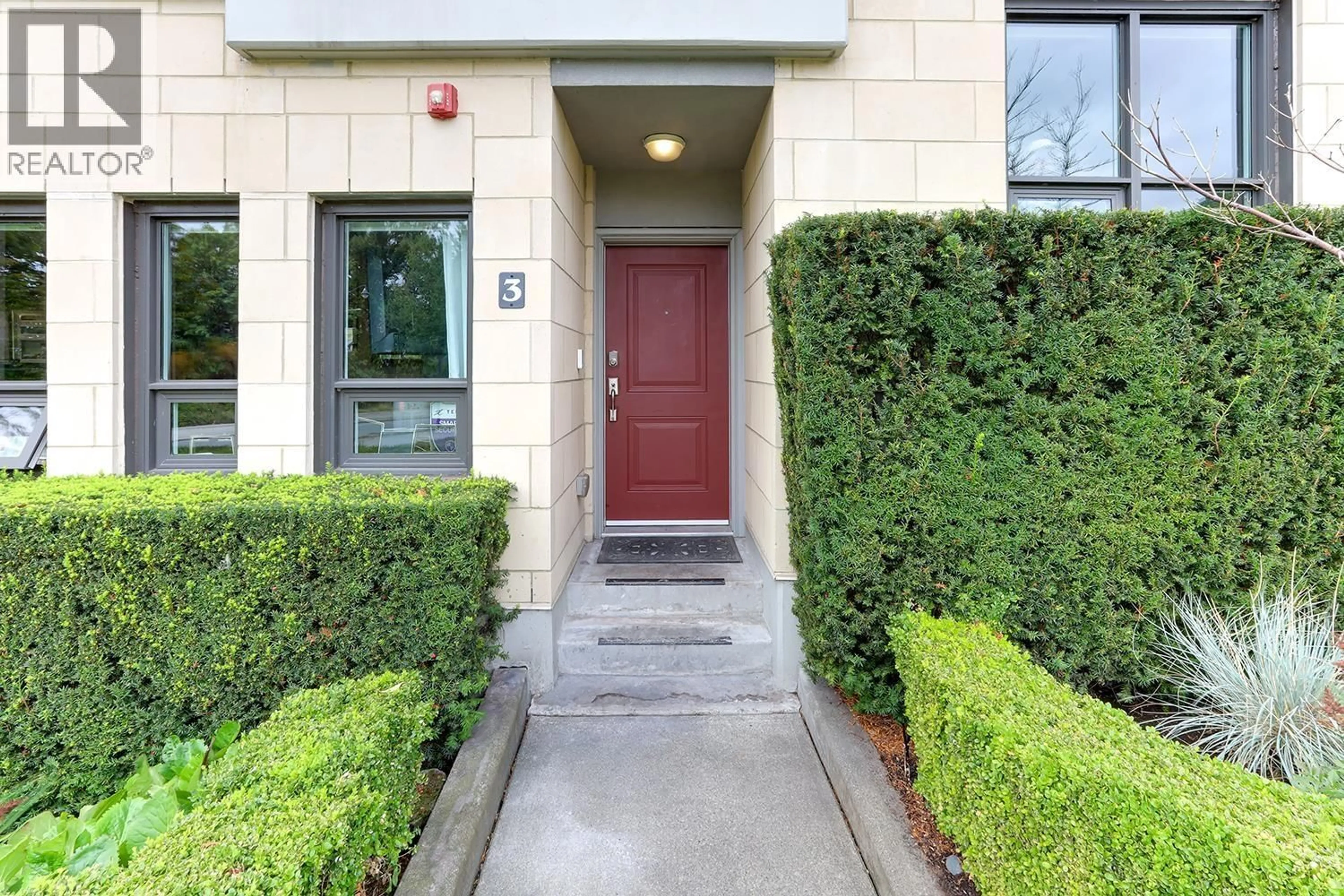 Unknown for TH3 - 125 COLUMBIA STREET, New Westminster British Columbia V3L0G8