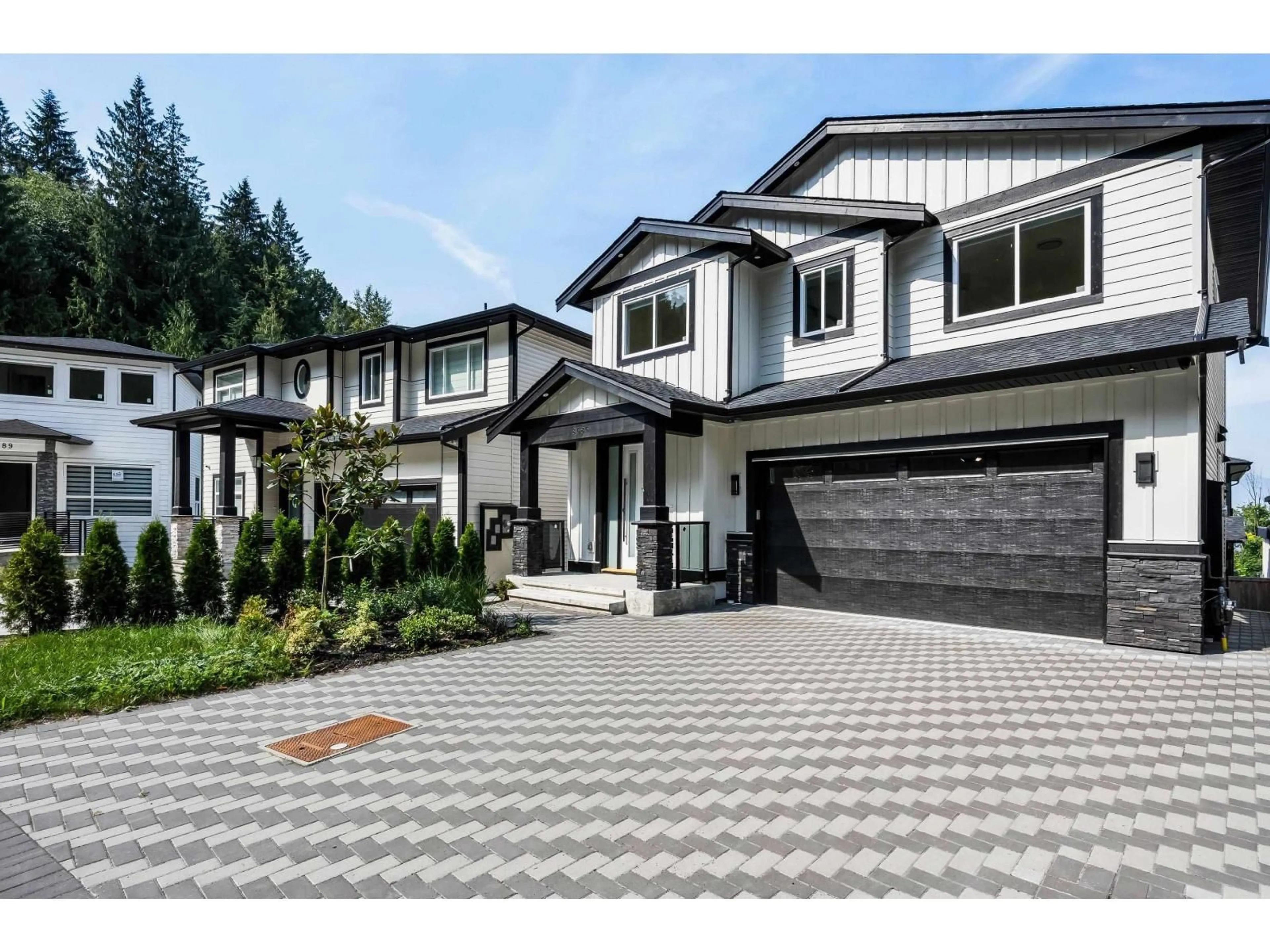Home with vinyl exterior material, street for 8585 FOREST GATE DRIVE, Chilliwack British Columbia V4Z0C7