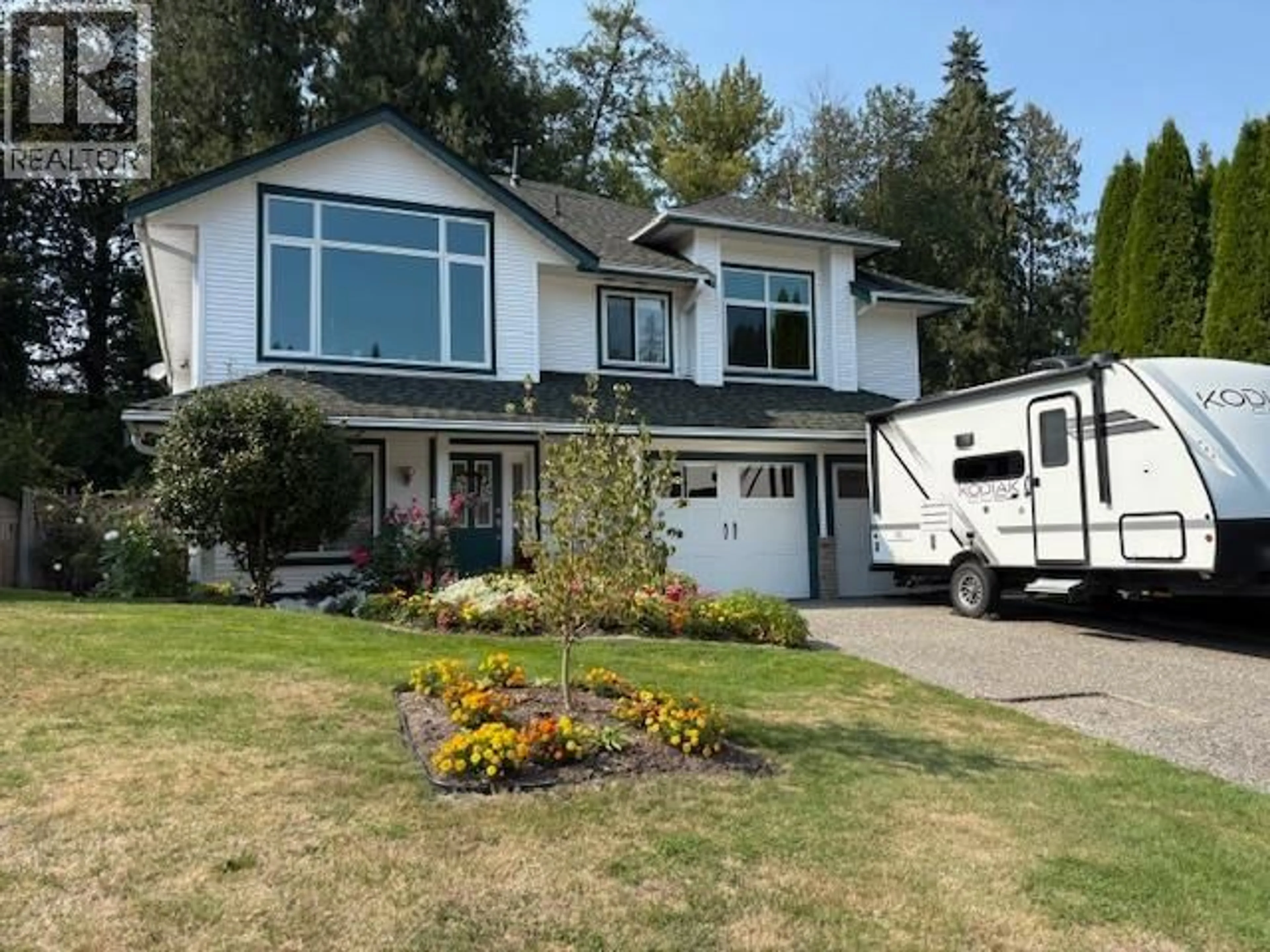 Home with vinyl exterior material, street for 23692 108 LOOP, Maple Ridge British Columbia V2W1B2