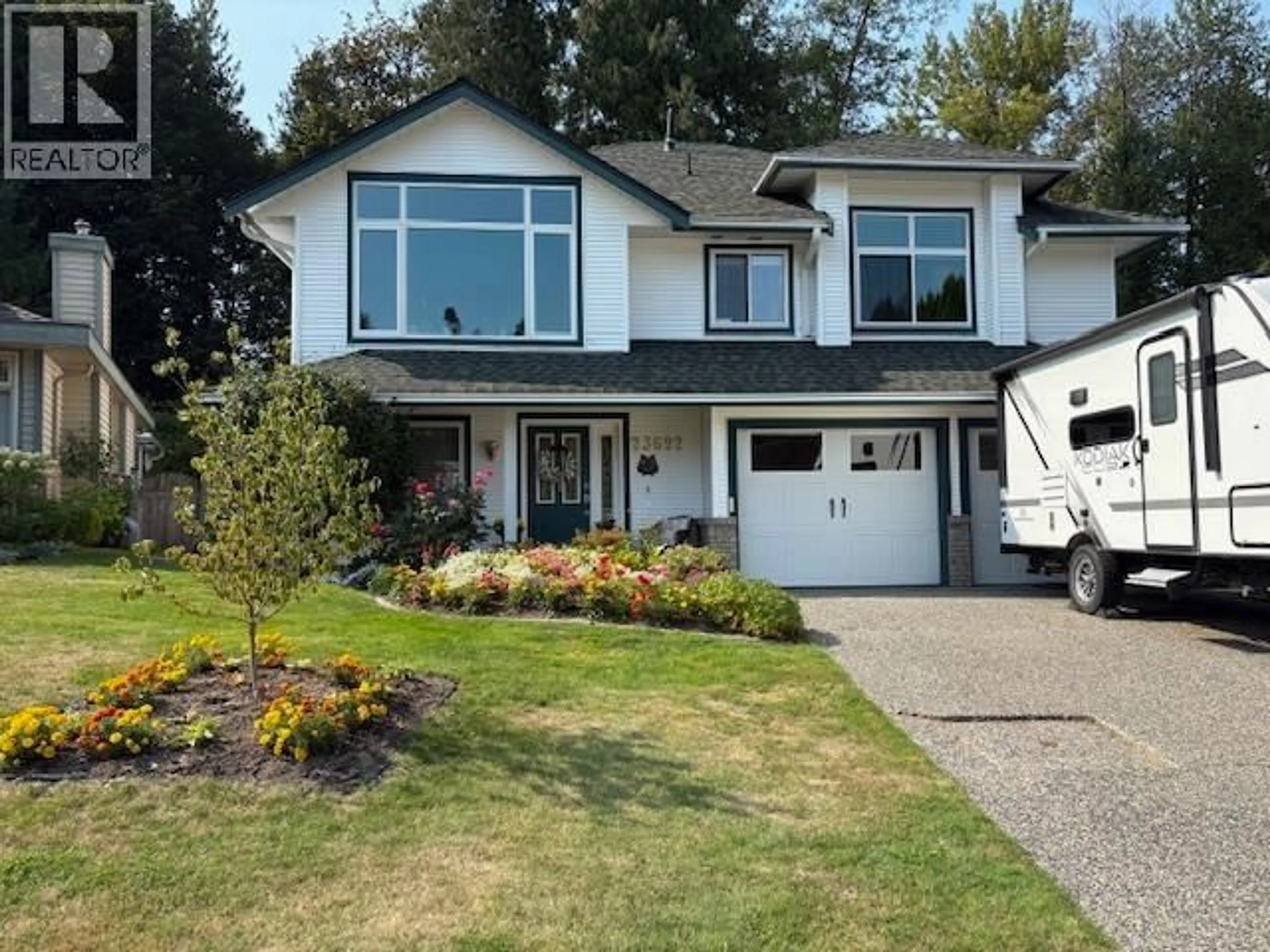 Home with vinyl exterior material, street for 23692 108 LOOP, Maple Ridge British Columbia V2W1B2