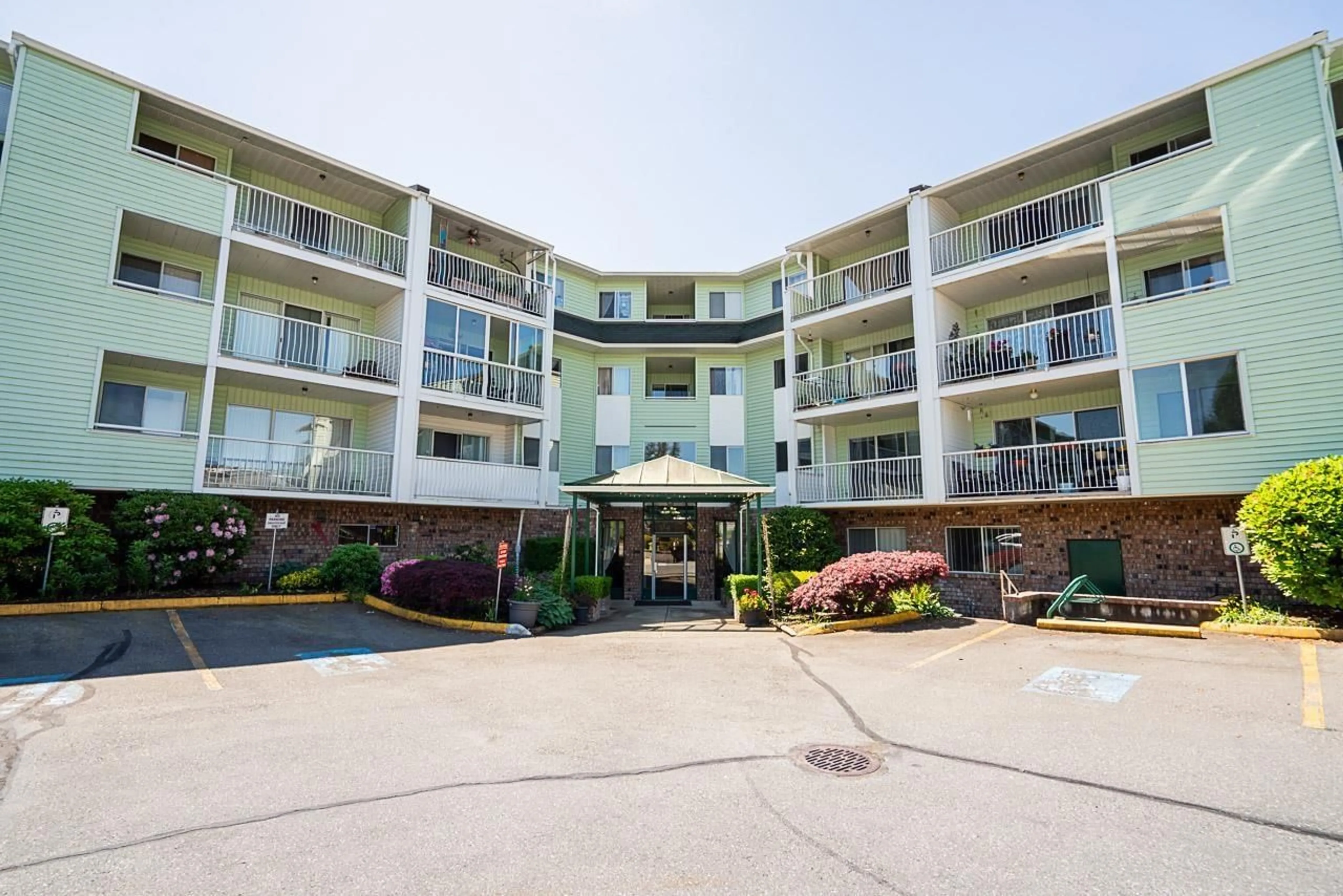 Unknown for 108 - 31850 UNION, Abbotsford British Columbia V2T4V2