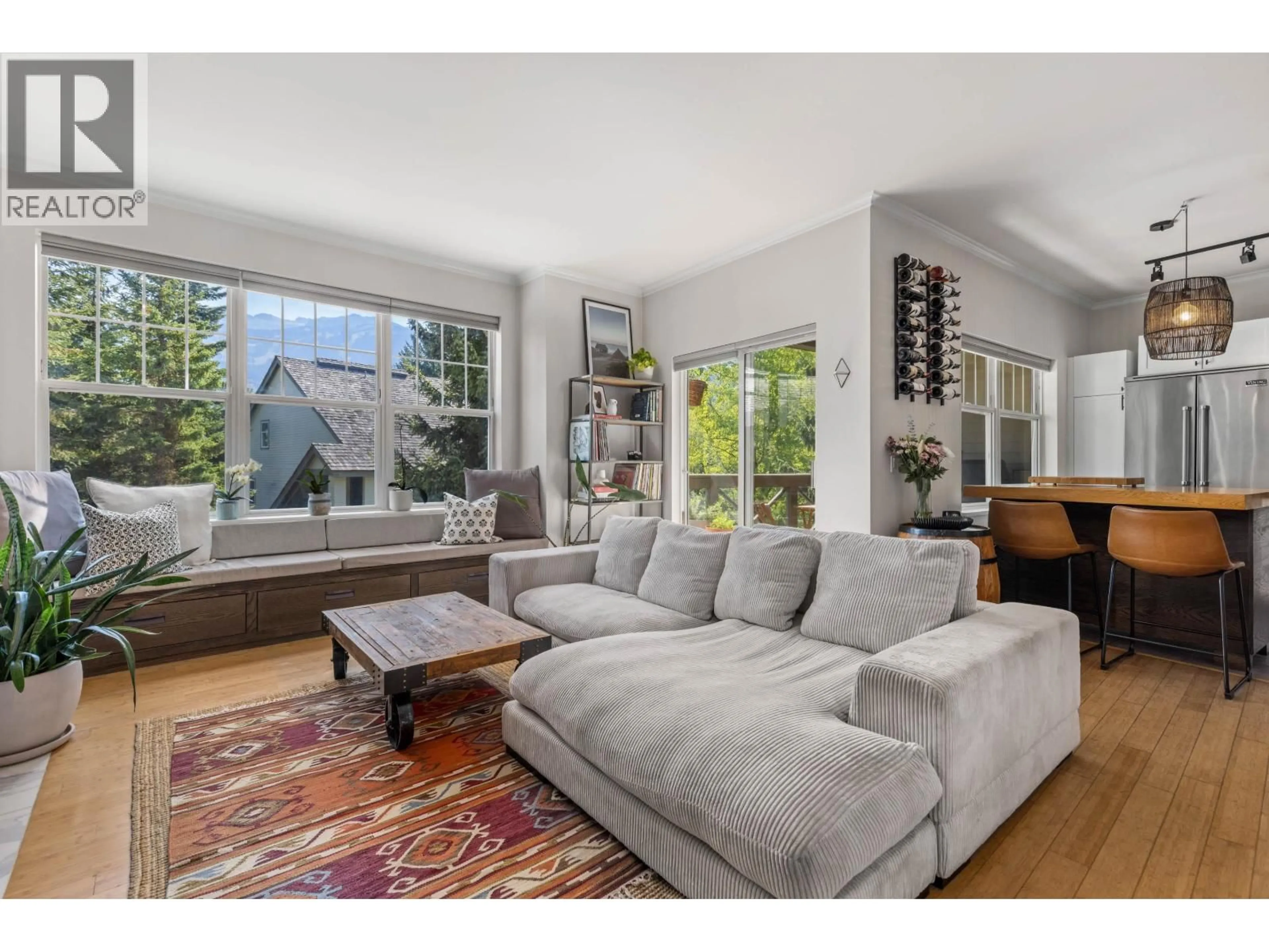 Living room with furniture, unknown for 305 - 3300 PTARMIGAN PLACE, Whistler British Columbia V8E0V5