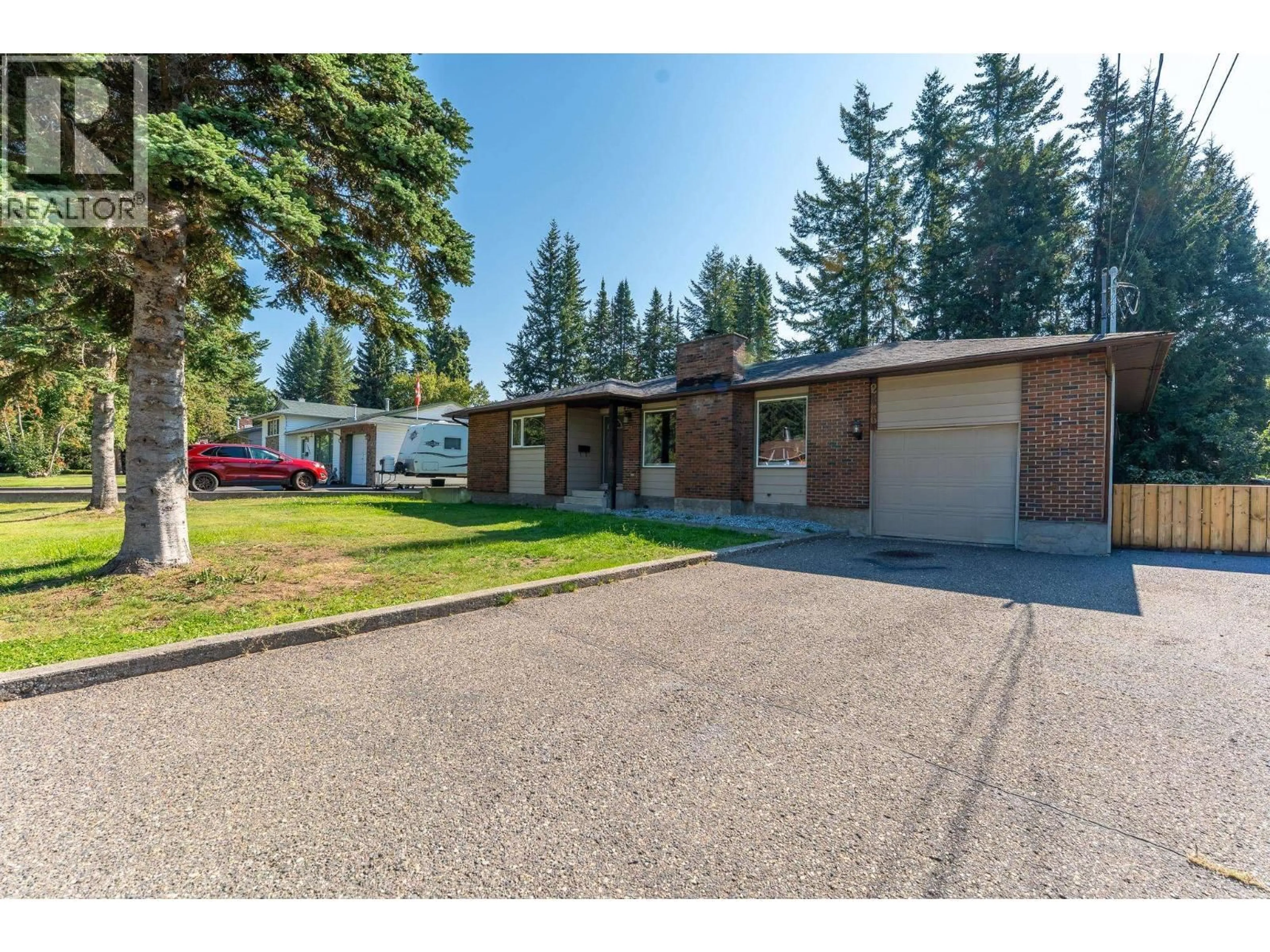 A pic from outside/outdoor area/front of a property/back of a property/a pic from drone, street for 2886 LANGLEY CRESCENT, Prince George British Columbia V2K3J8