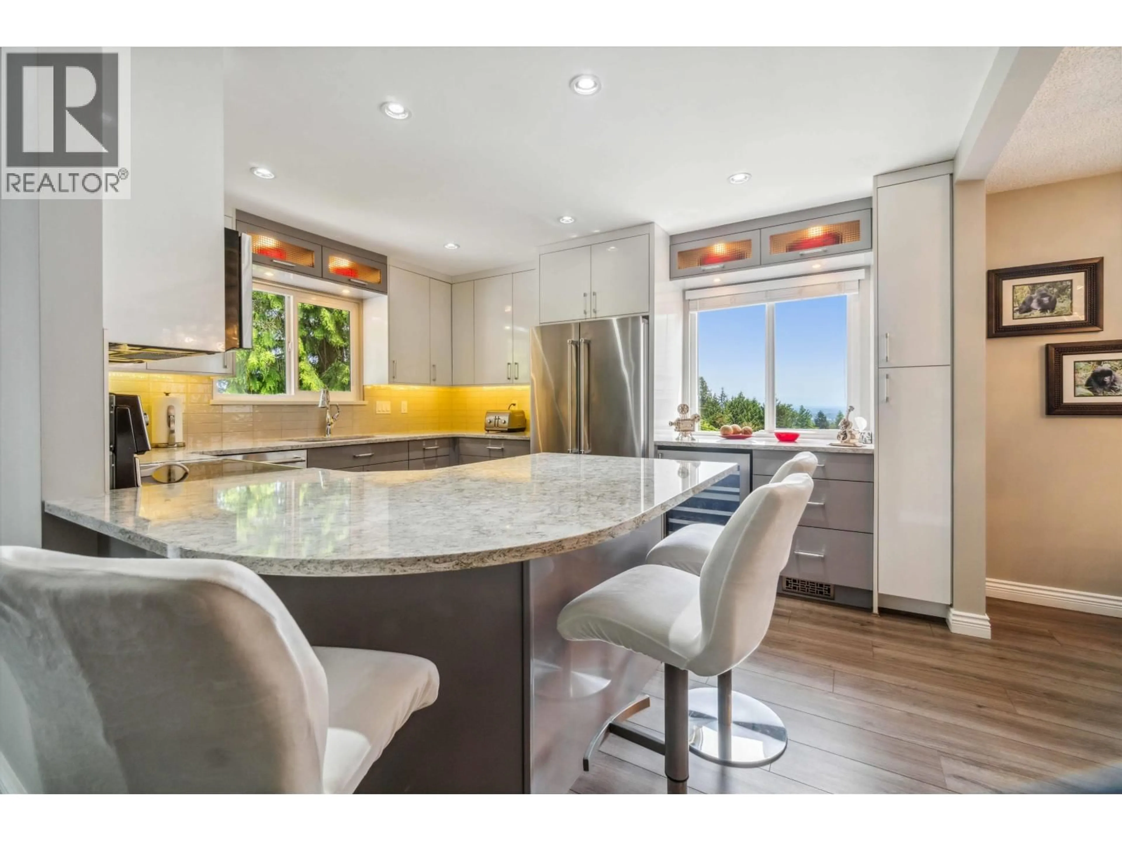 Open concept kitchen, unknown for 2761 PILOT DRIVE, Coquitlam British Columbia V3C3T6