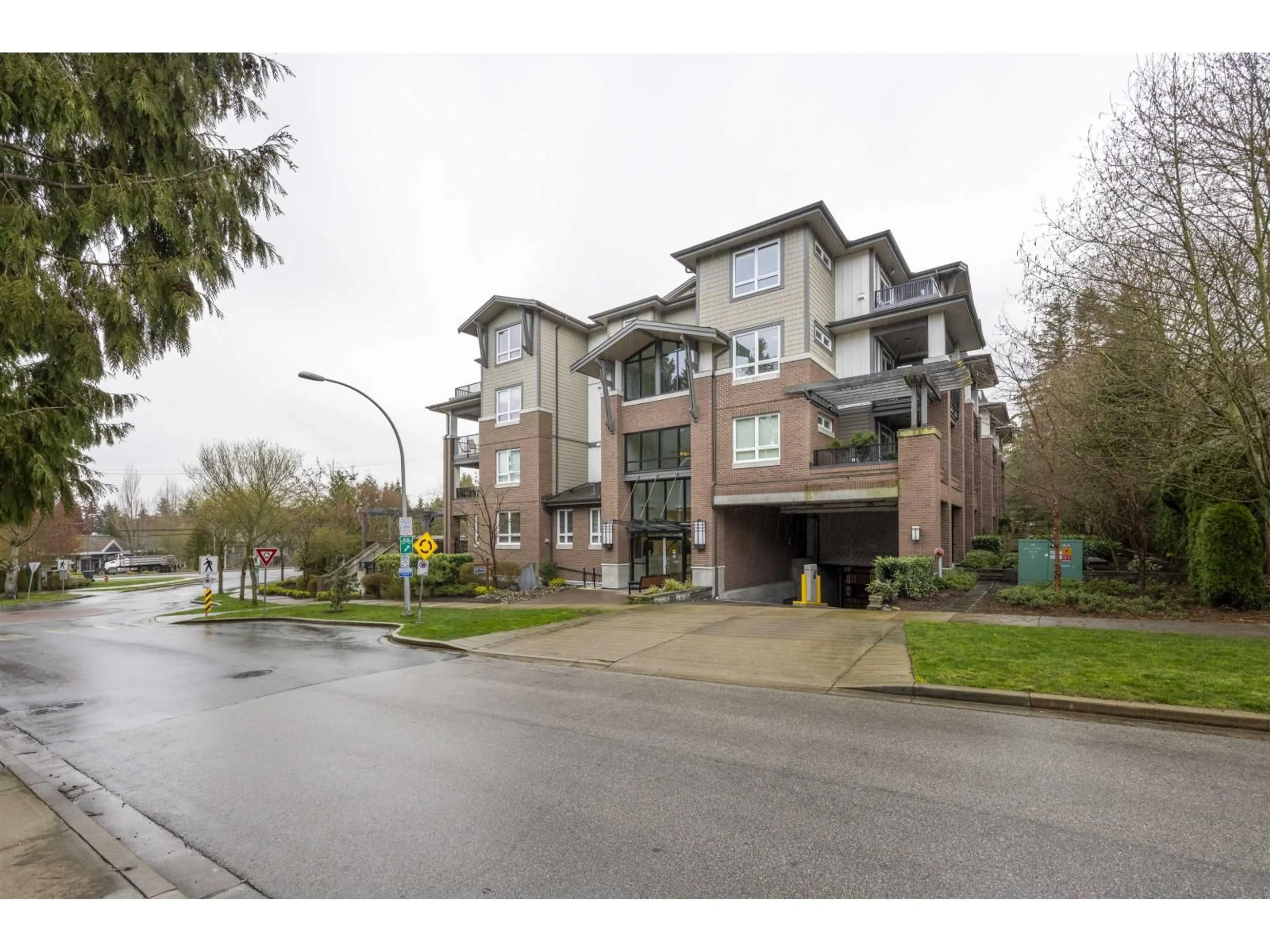 Unknown for 204 - 15188 29A, Surrey British Columbia V4P1H1