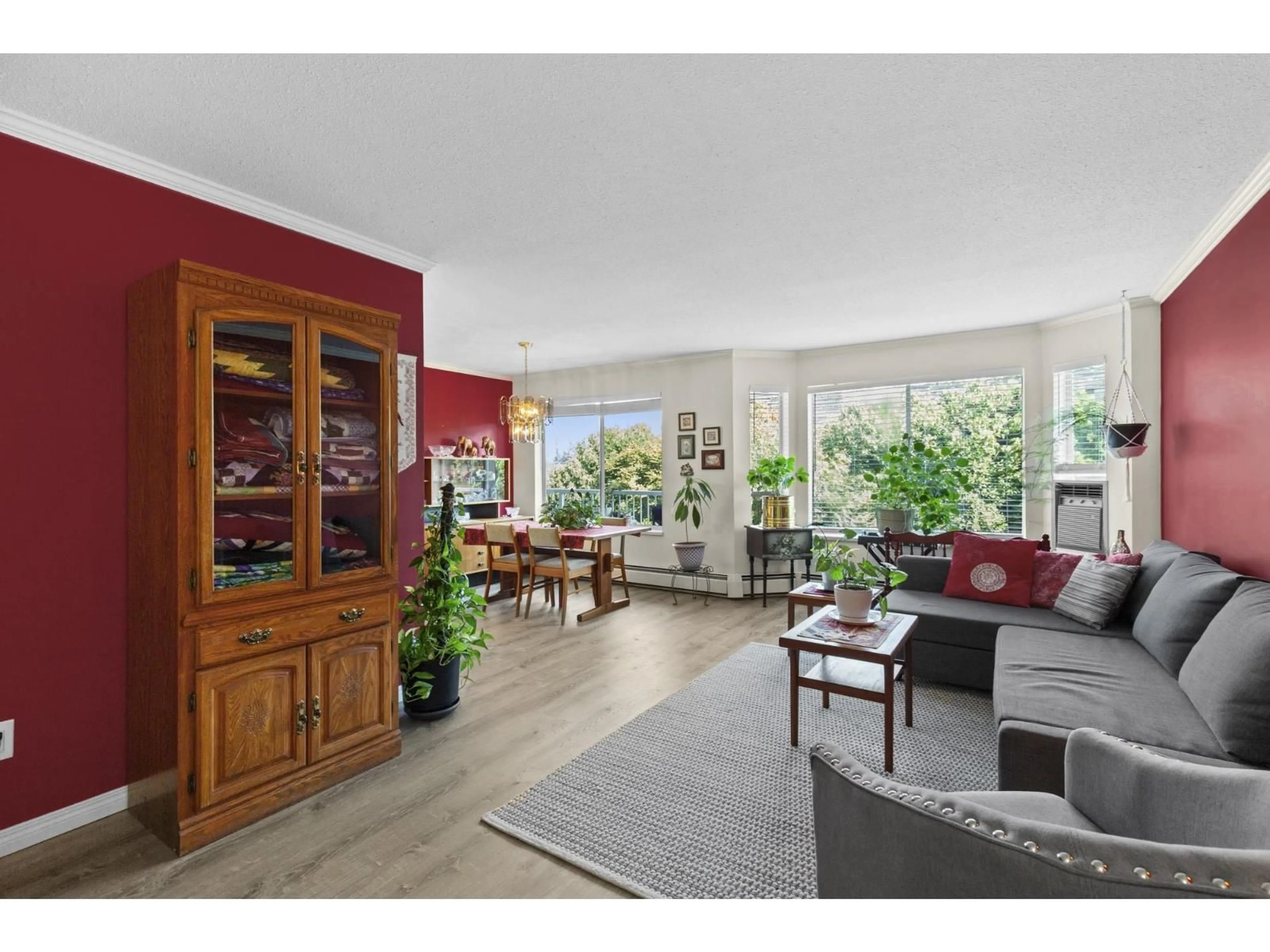 Living room with furniture, unknown for 108 - 32145 OLD YALE, Abbotsford British Columbia V2T2C8