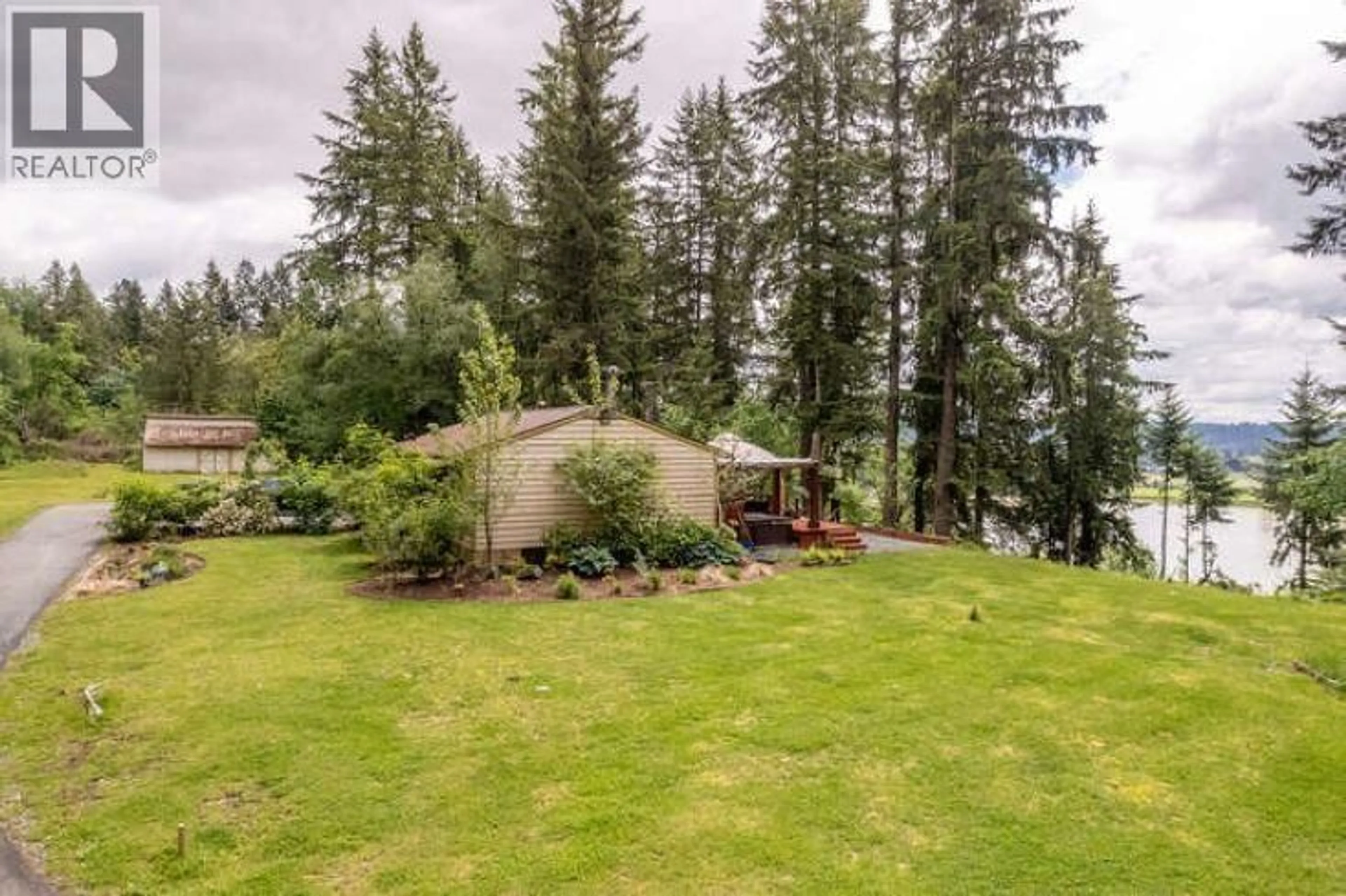 A pic from outside/outdoor area/front of a property/back of a property/a pic from drone, forest/trees view for 26521 LOUGHEED HIGHWAY, Maple Ridge British Columbia V2W1K2