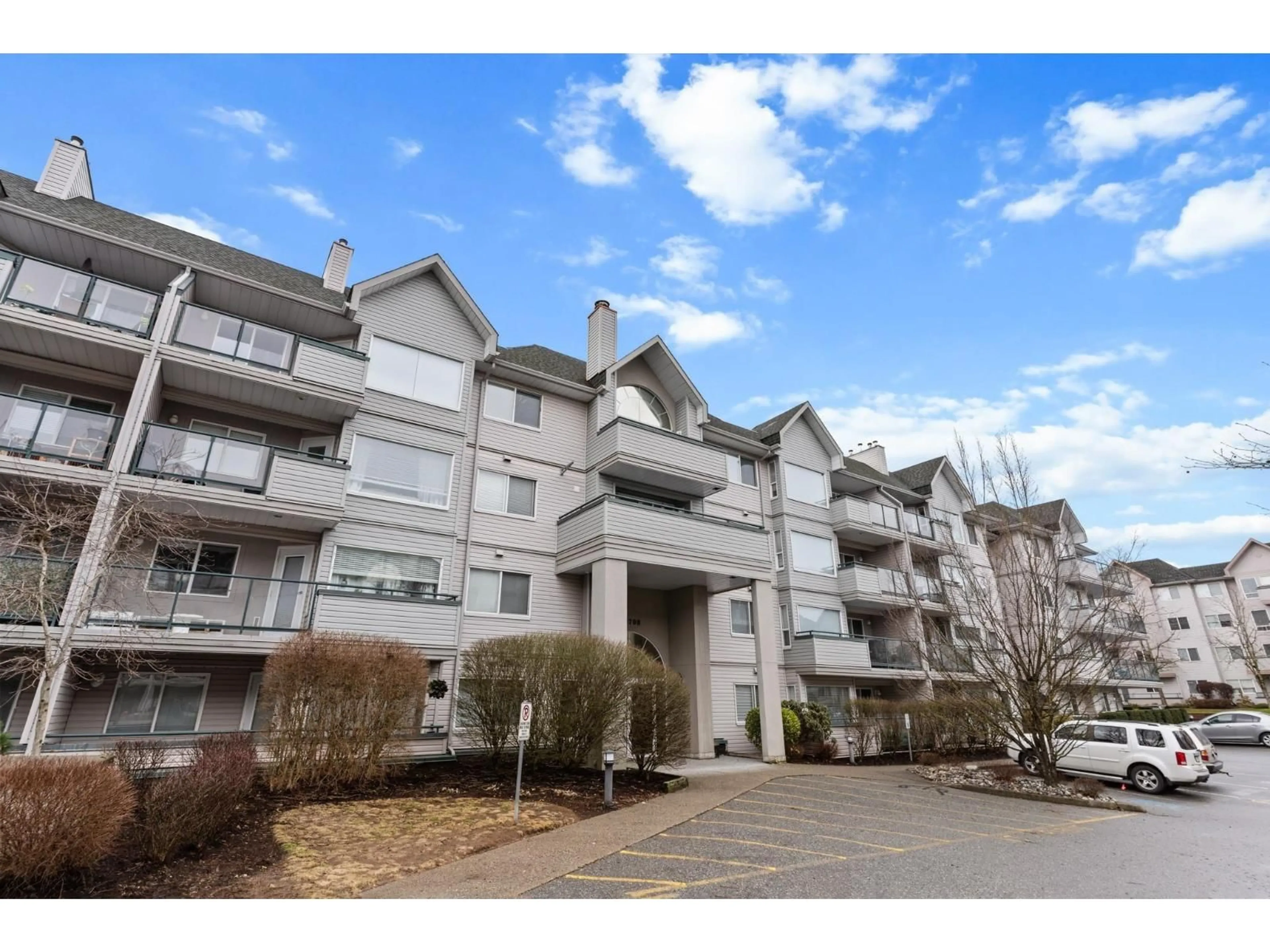 Unknown for 211 - 33708 KING, Abbotsford British Columbia V2S8C6