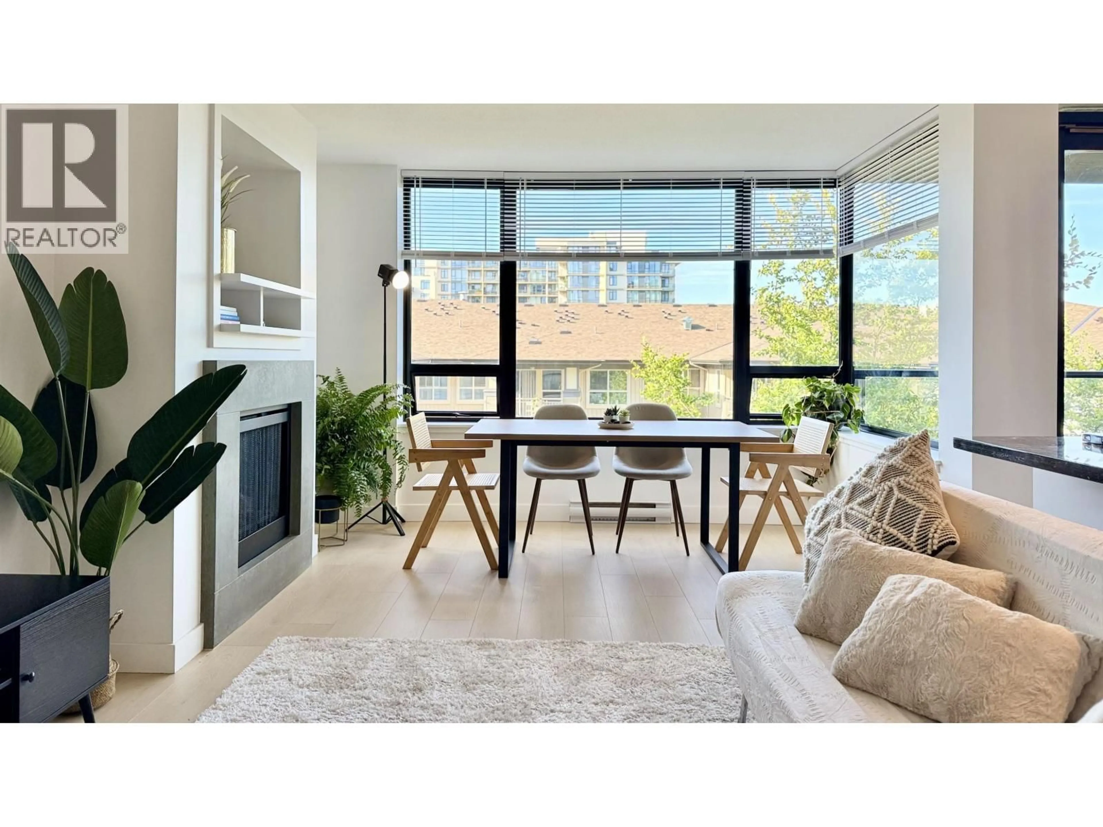 Living room with furniture, unknown for 603 - 9180 HEMLOCK DRIVE, Richmond British Columbia V6Y4J5