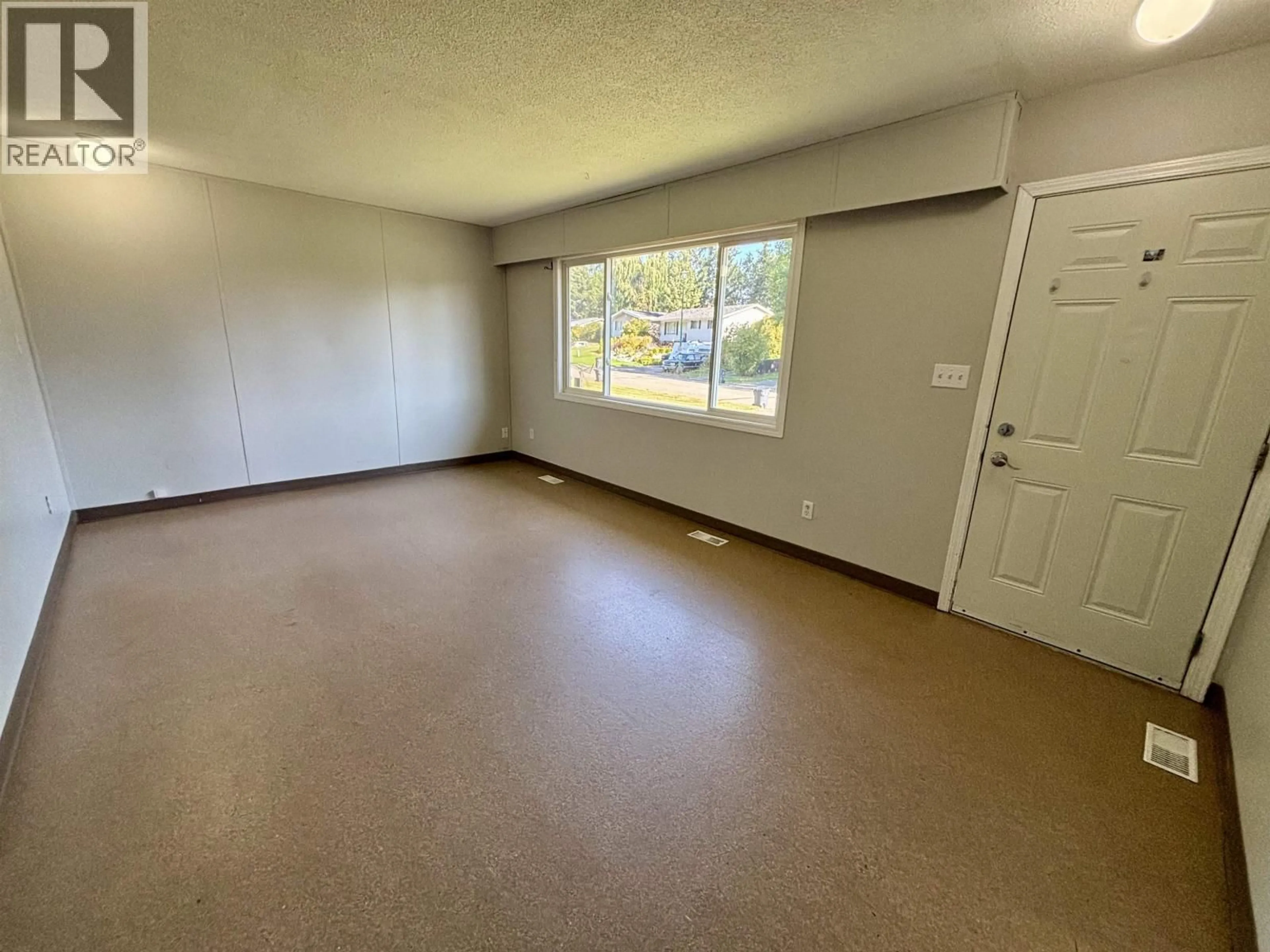 A pic of a room for 1585 PEARSON AVENUE, Prince George British Columbia V2L4K7