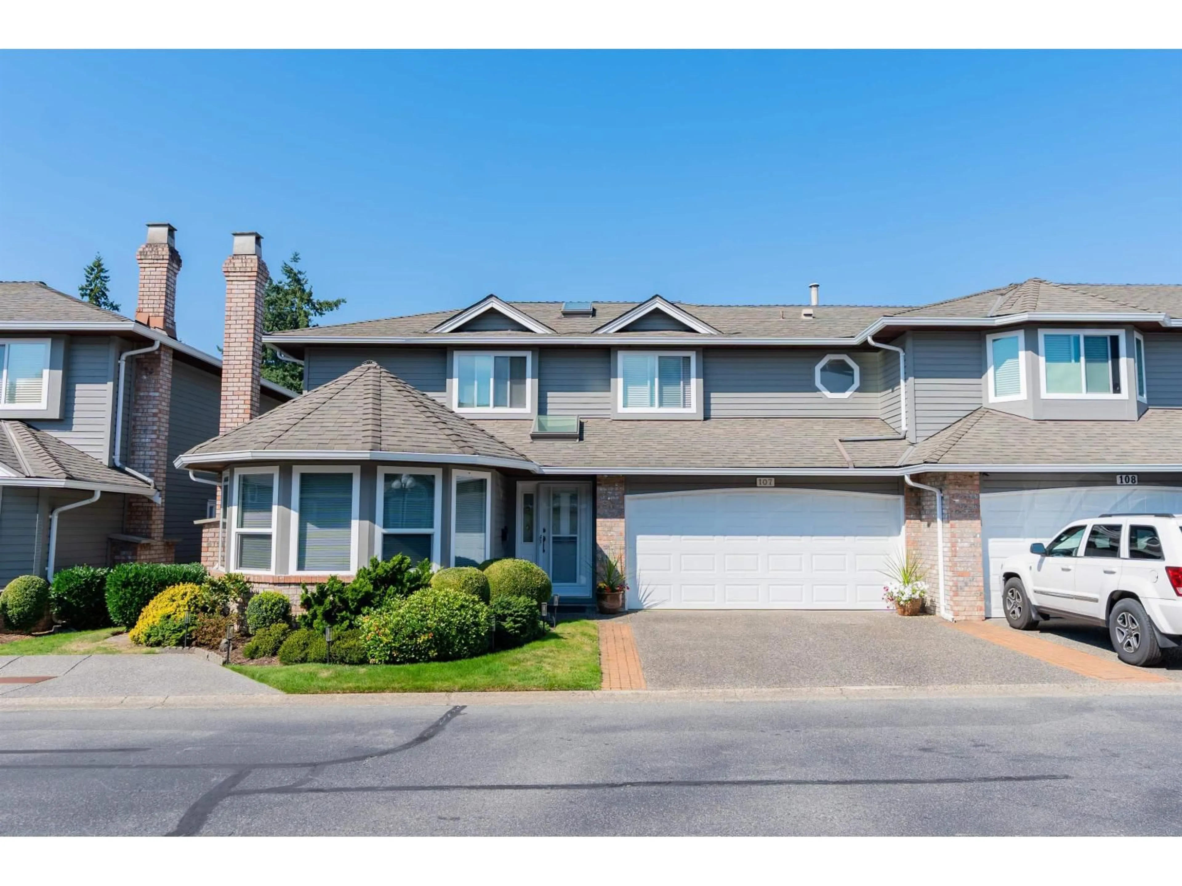 Home with vinyl exterior material, street for 107 - 6109 BOUNDARY WEST, Surrey British Columbia V3X2A4