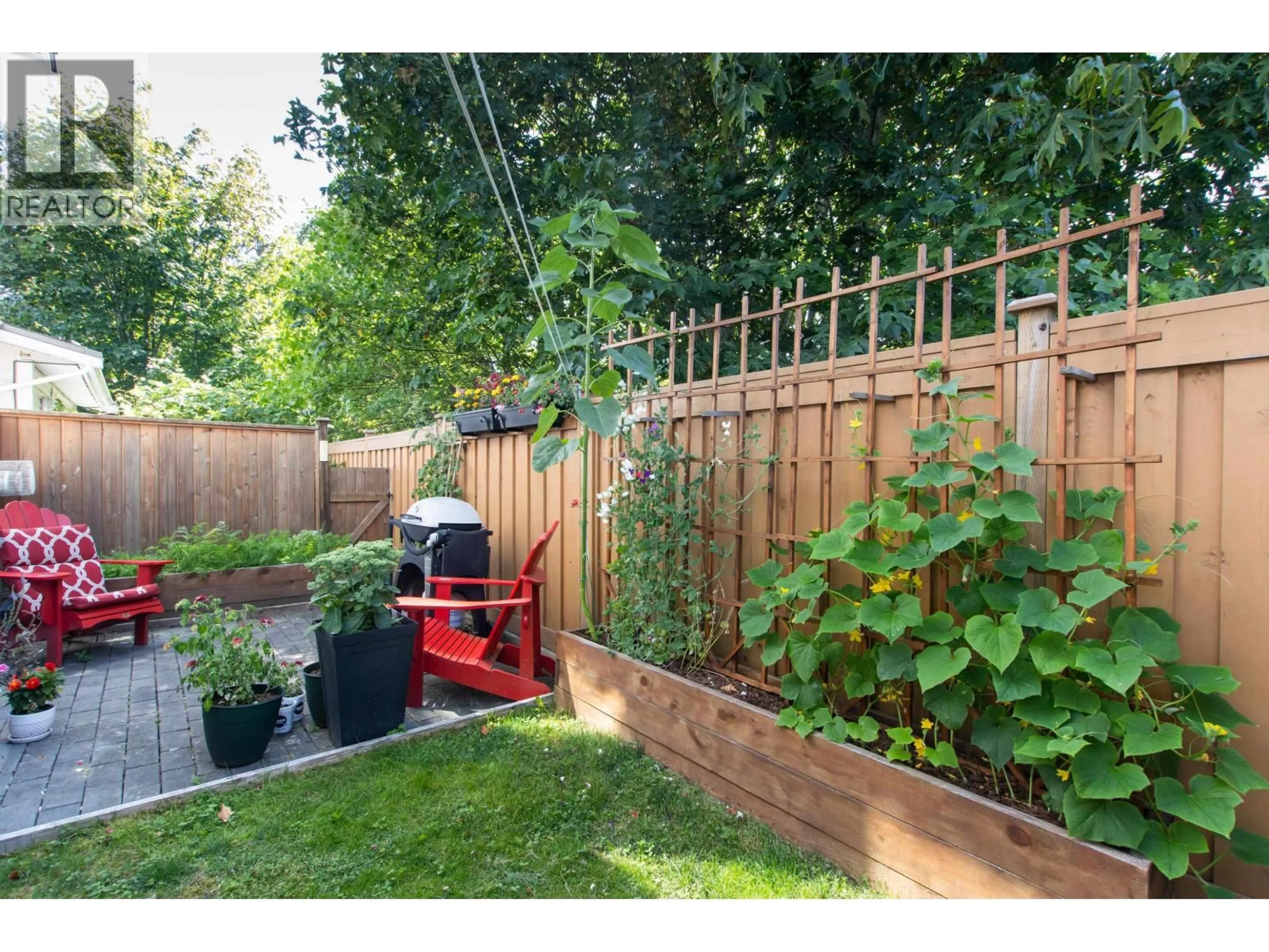 Patio, street for 99 - 1821 WILLOW CRESCENT, Squamish British Columbia V8B0L9