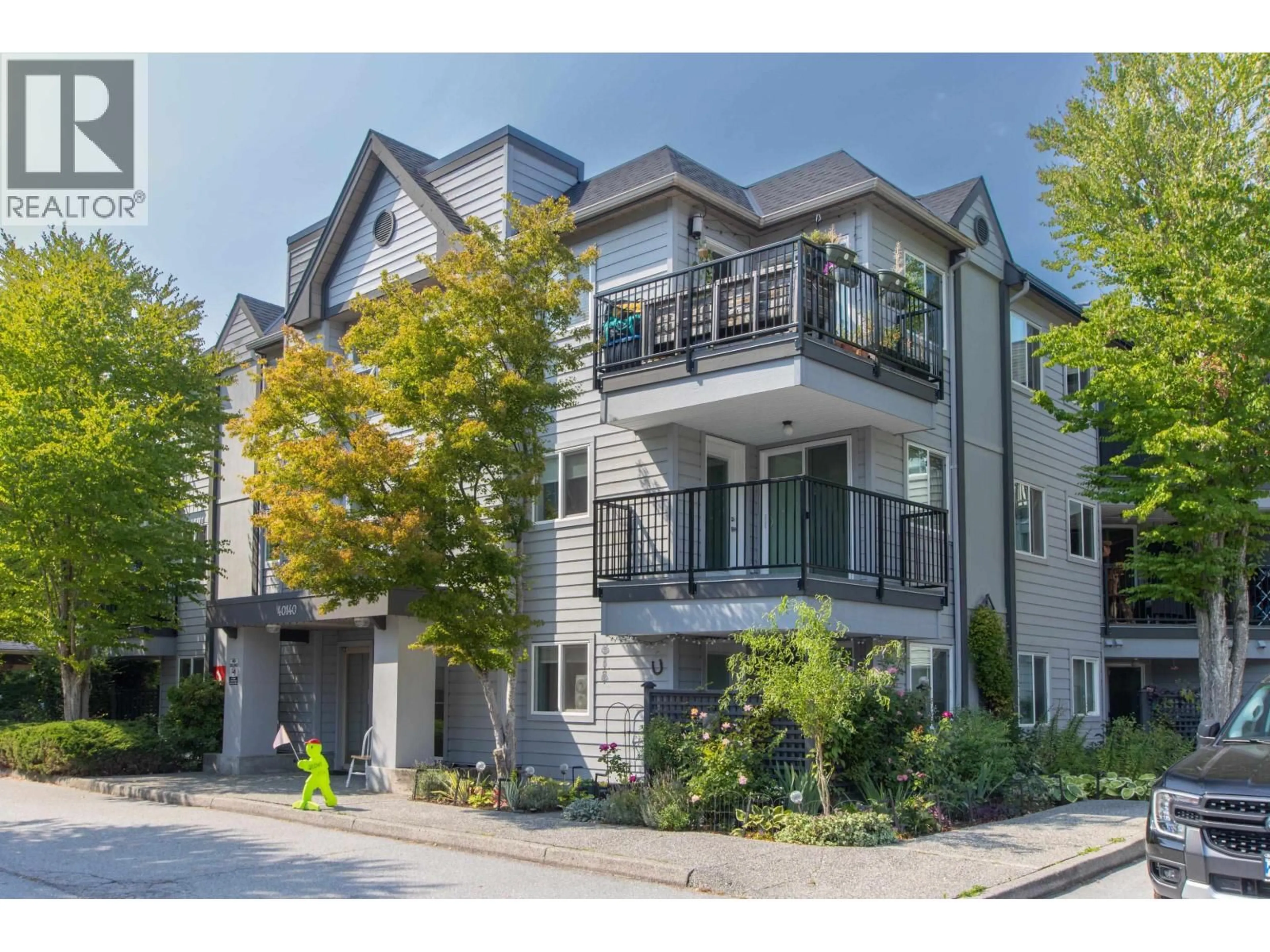 Home with brick exterior material, street for C211 - 40140 WILLOW CRESCENT, Squamish British Columbia V8B0M1