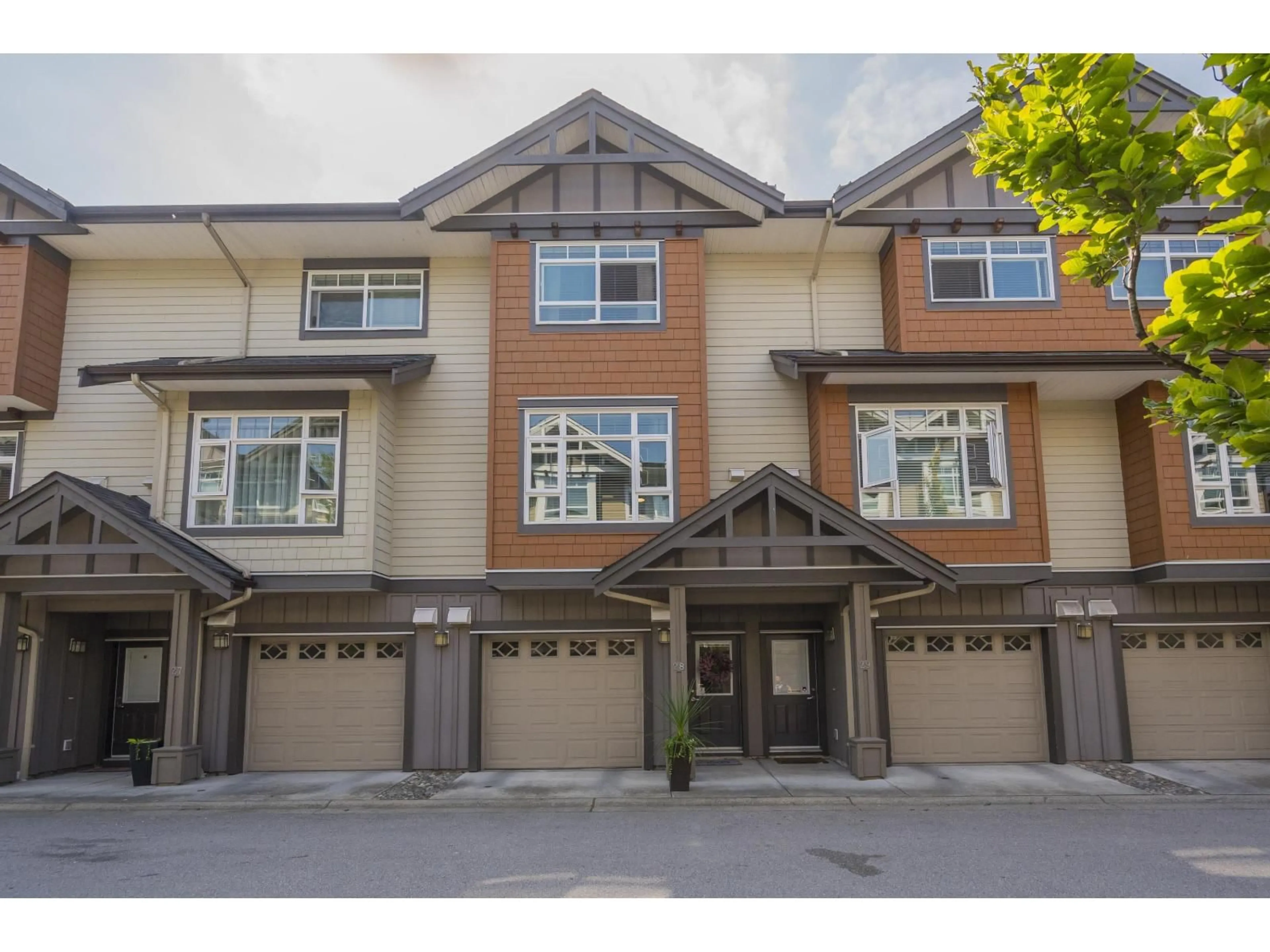 Unknown for 28 - 2979 156, Surrey British Columbia V3S8V8