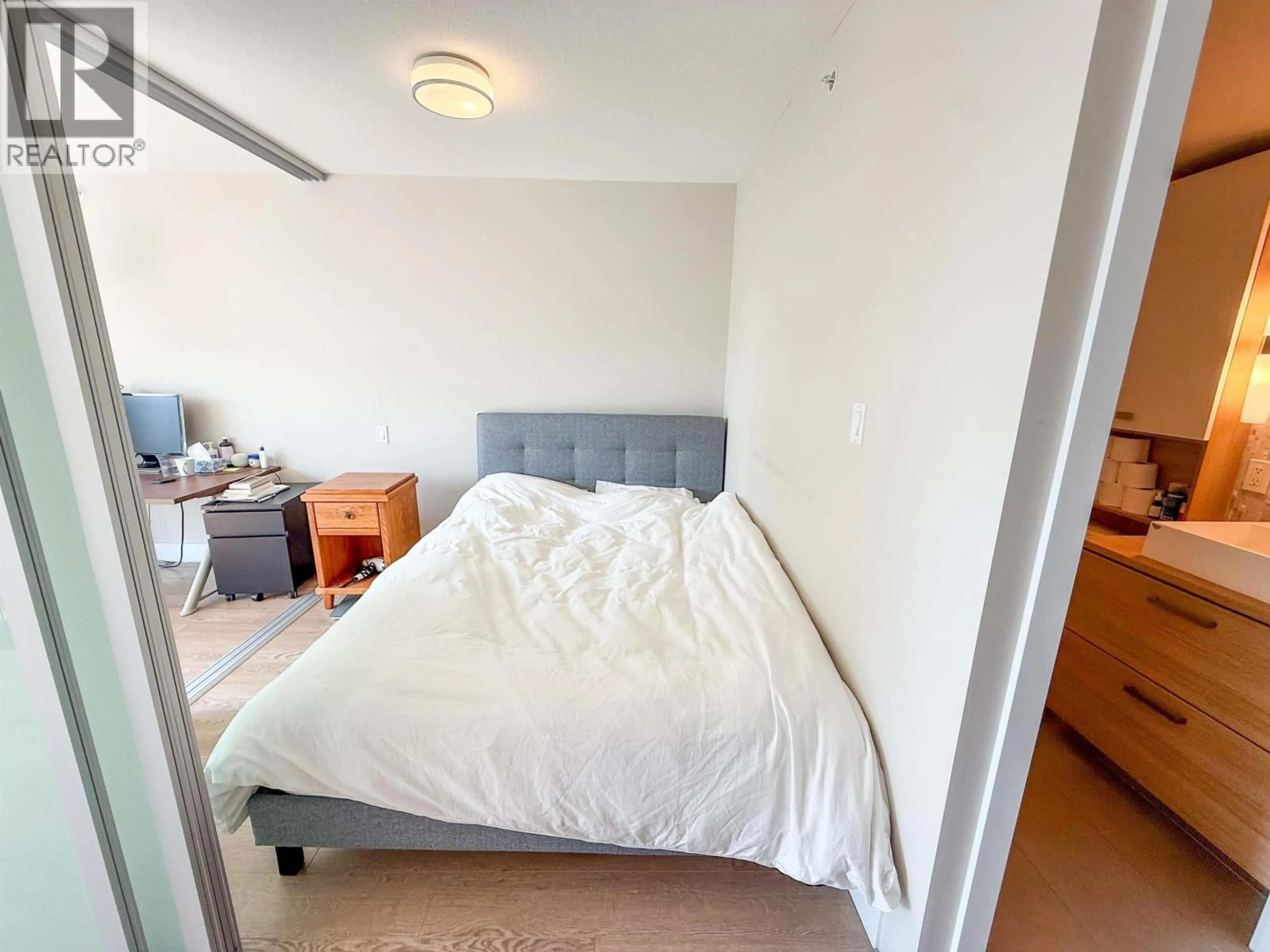A pic of a room for 305 - 1783 MANITOBA STREET, Vancouver British Columbia V5Y0K1