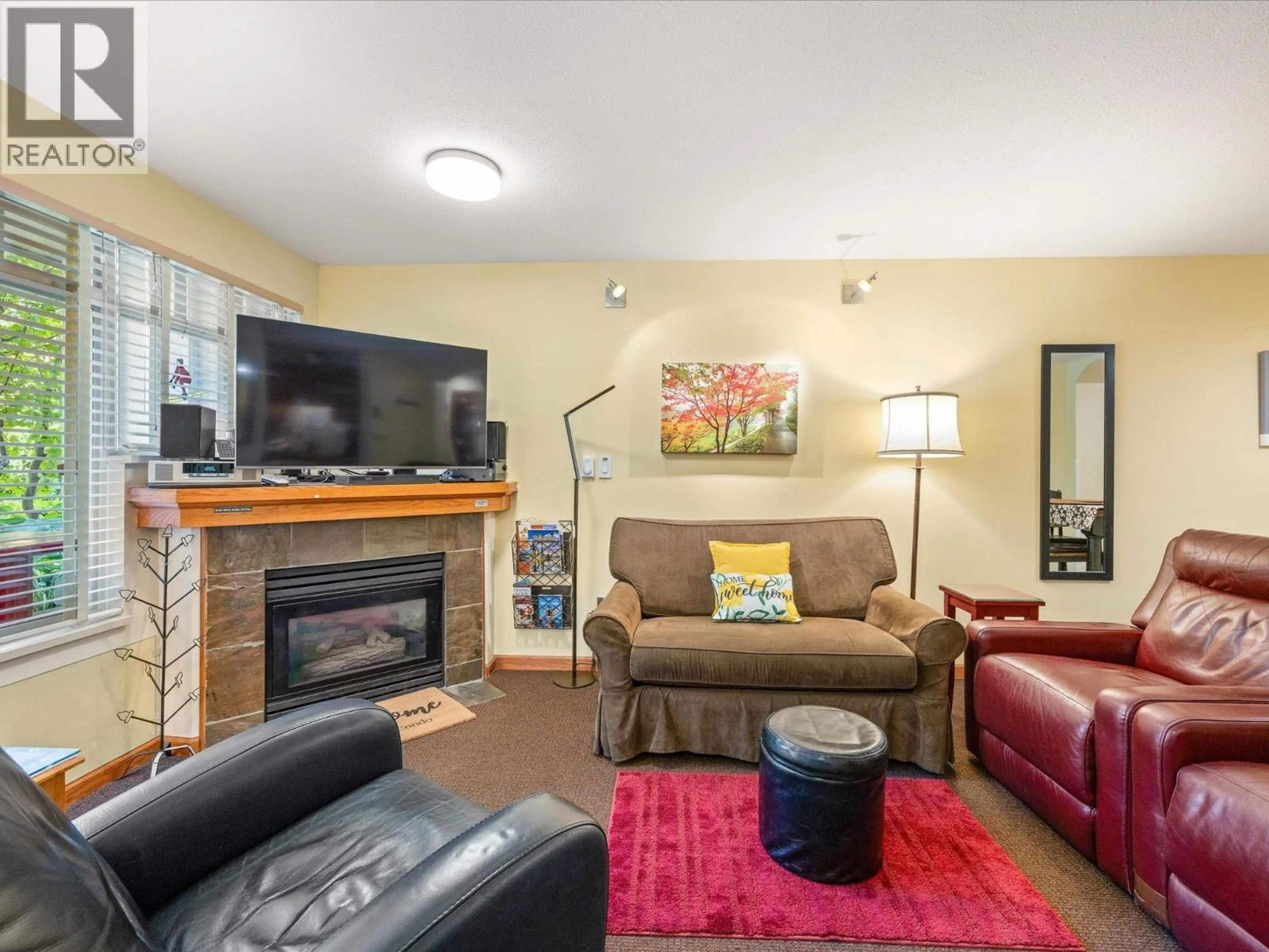 Living room with furniture, unknown for 11 - 4325 NORTHLANDS BOULEVARD, Whistler British Columbia V0N1B4