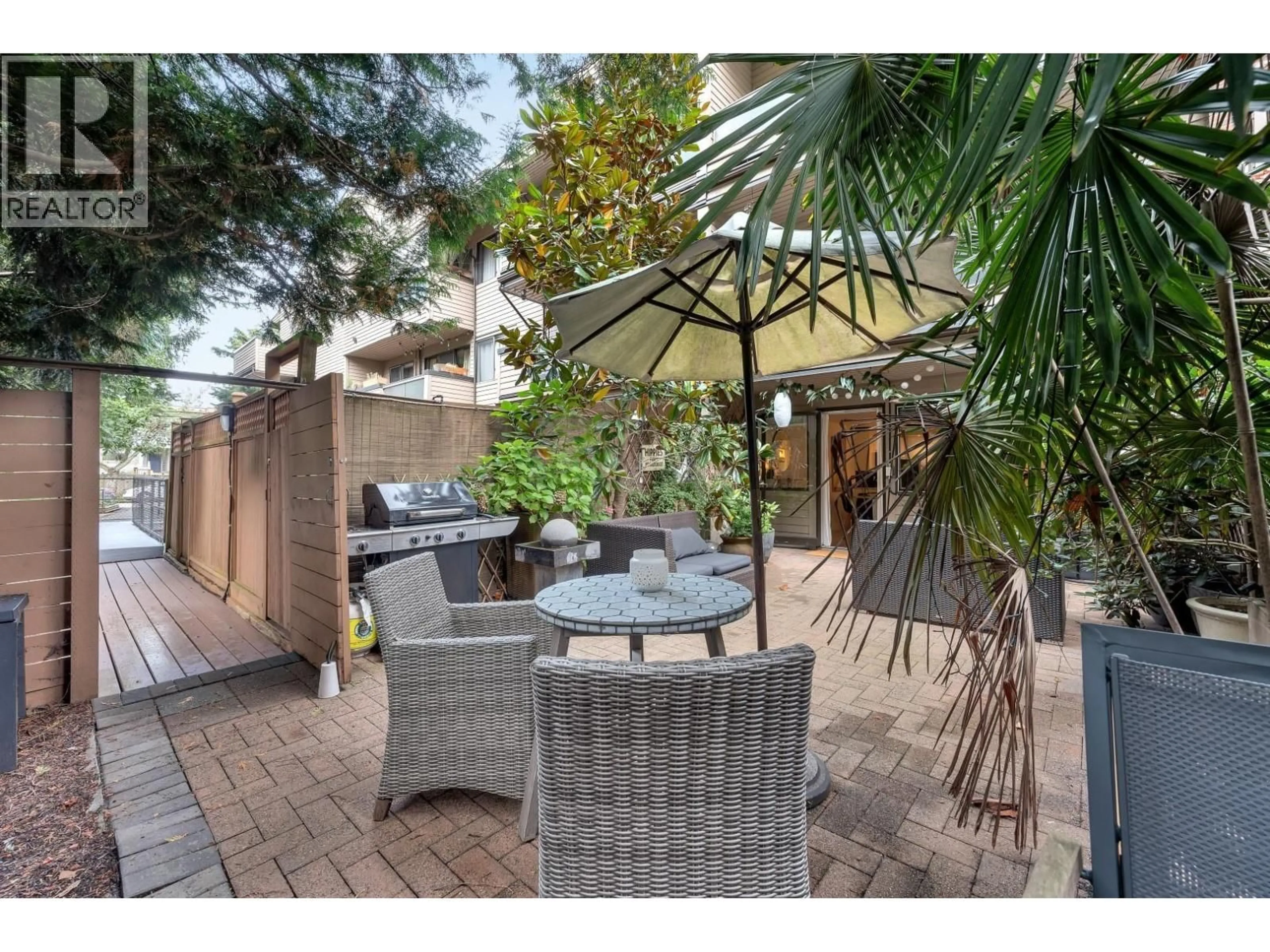 Patio, street for 111 - 2190 7 AVENUE, Vancouver British Columbia V6K4K7