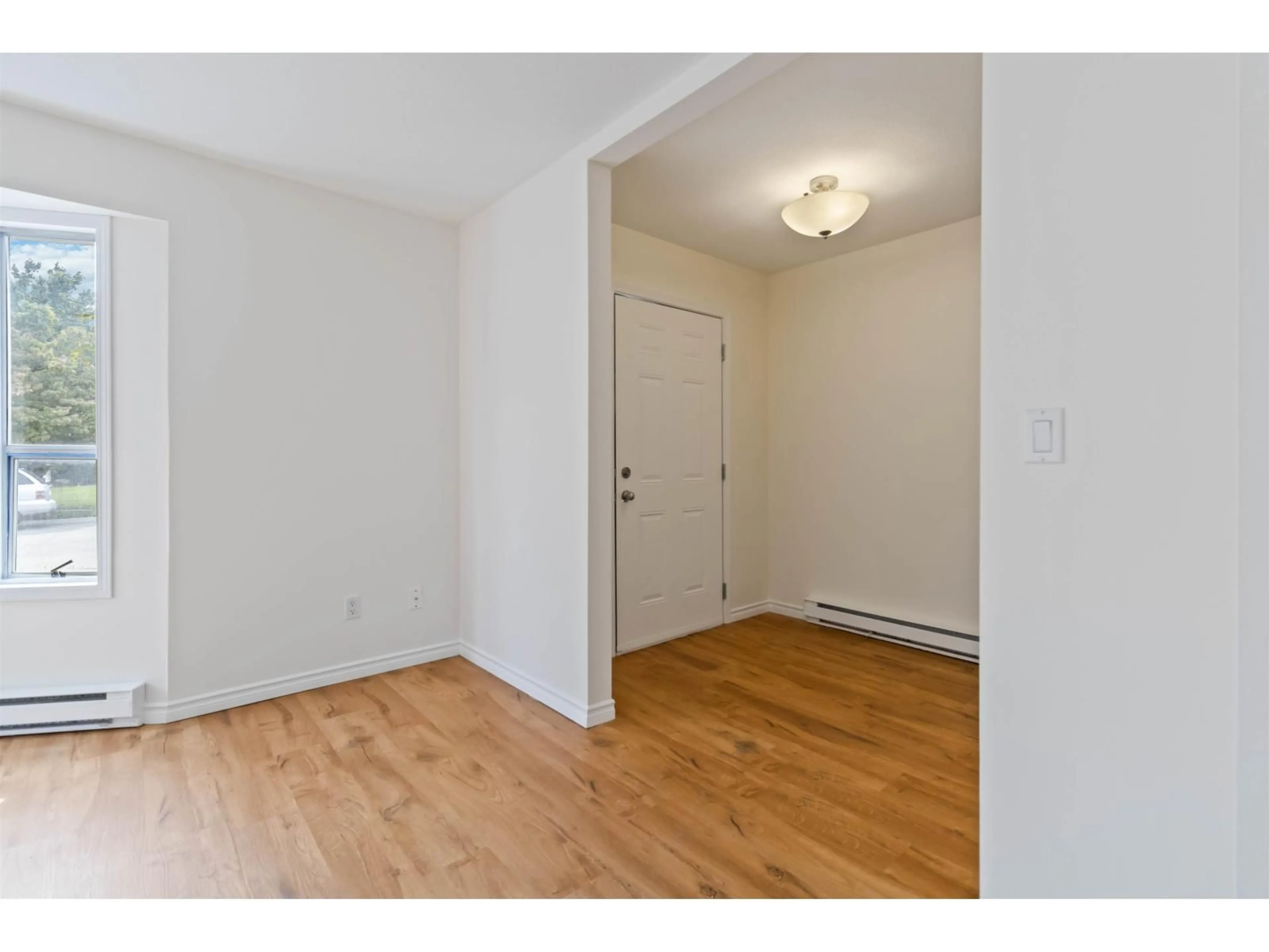 A pic of a room for 45773 THOMAS ROAD, Chilliwack British Columbia V2R3N3