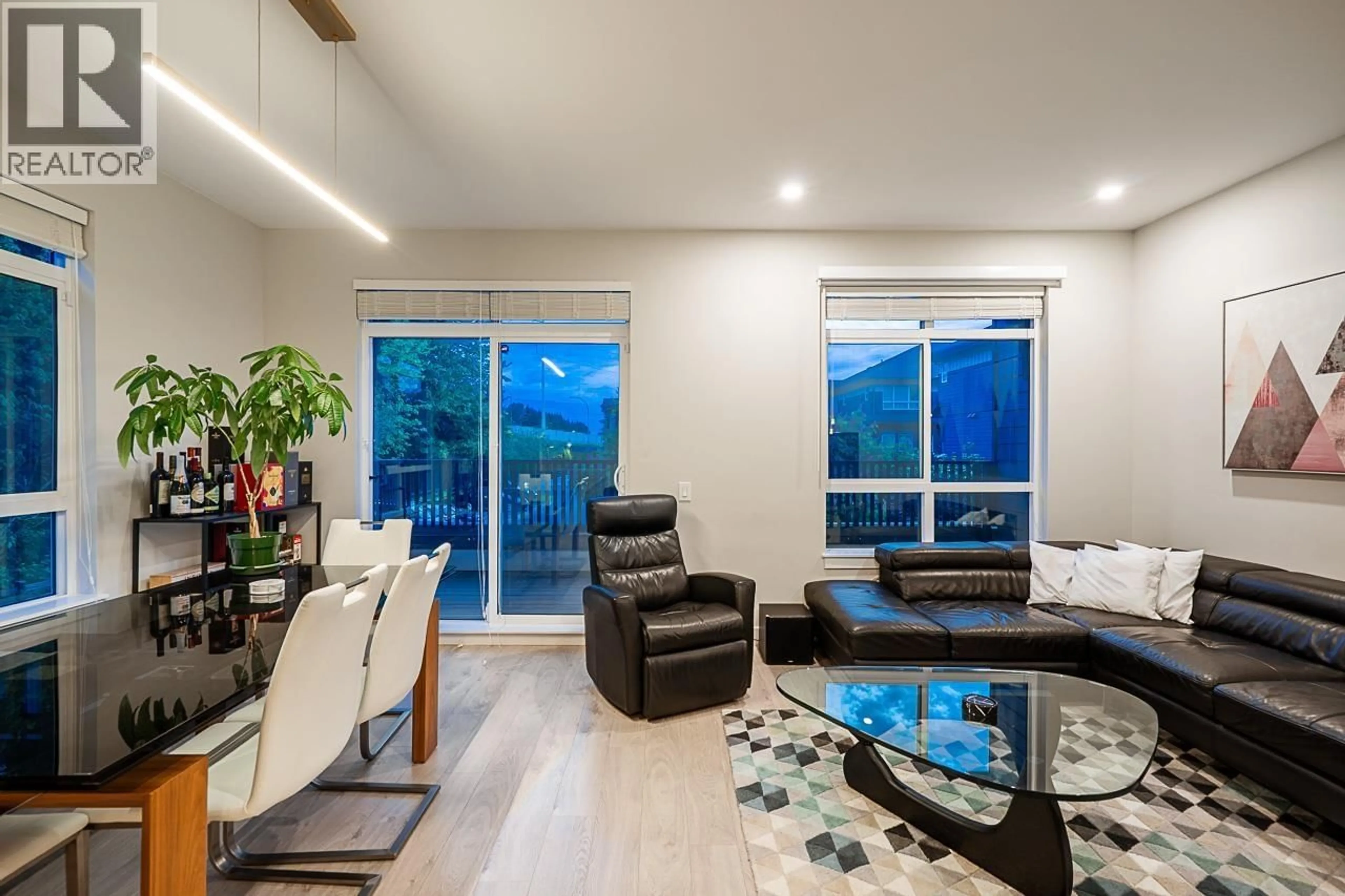 Living room with furniture, unknown for 49 - 4991 NO. 5 ROAD, Richmond British Columbia V6X0S9