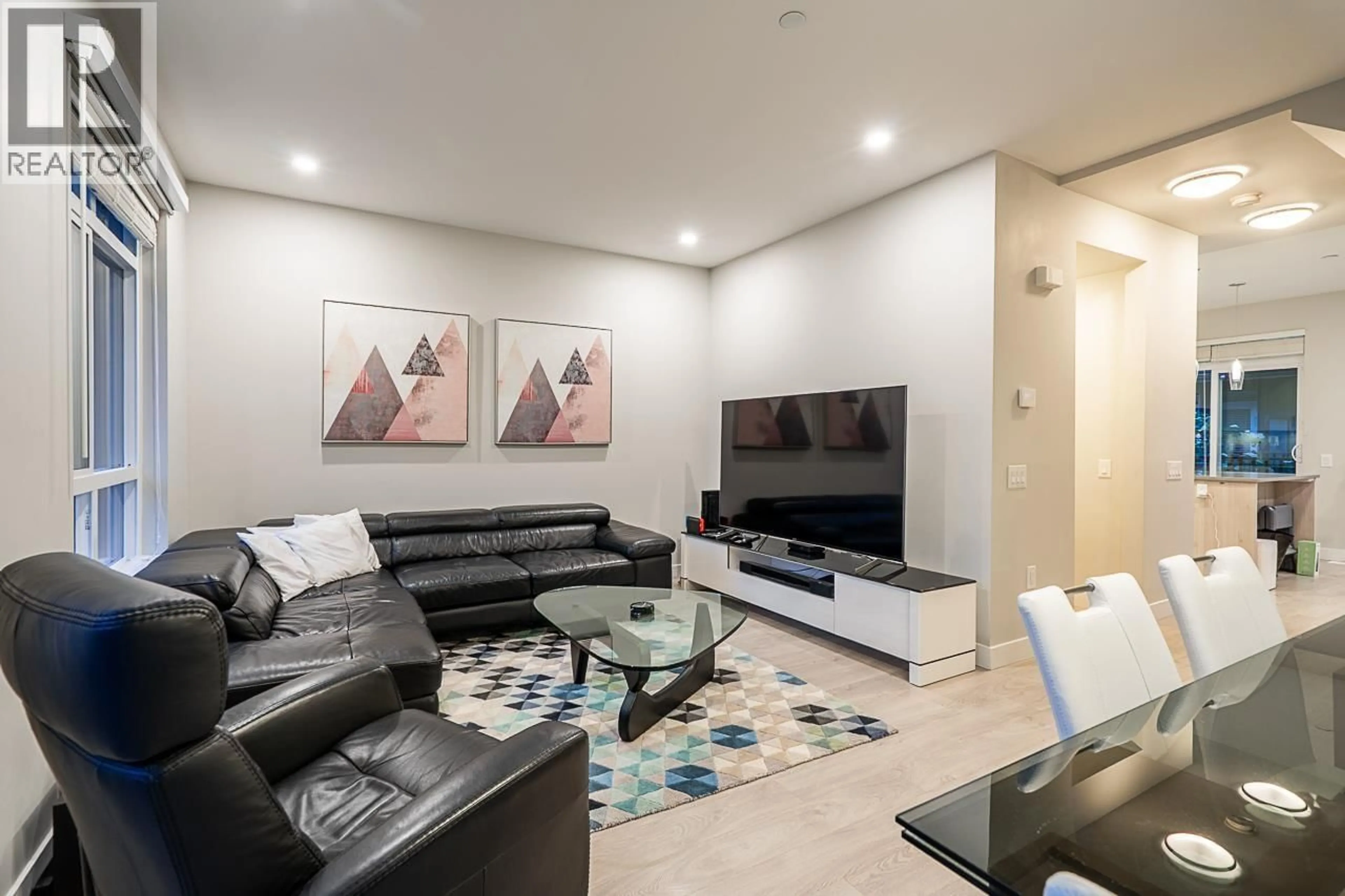 Living room with furniture, unknown for 49 - 4991 NO. 5 ROAD, Richmond British Columbia V6X0S9
