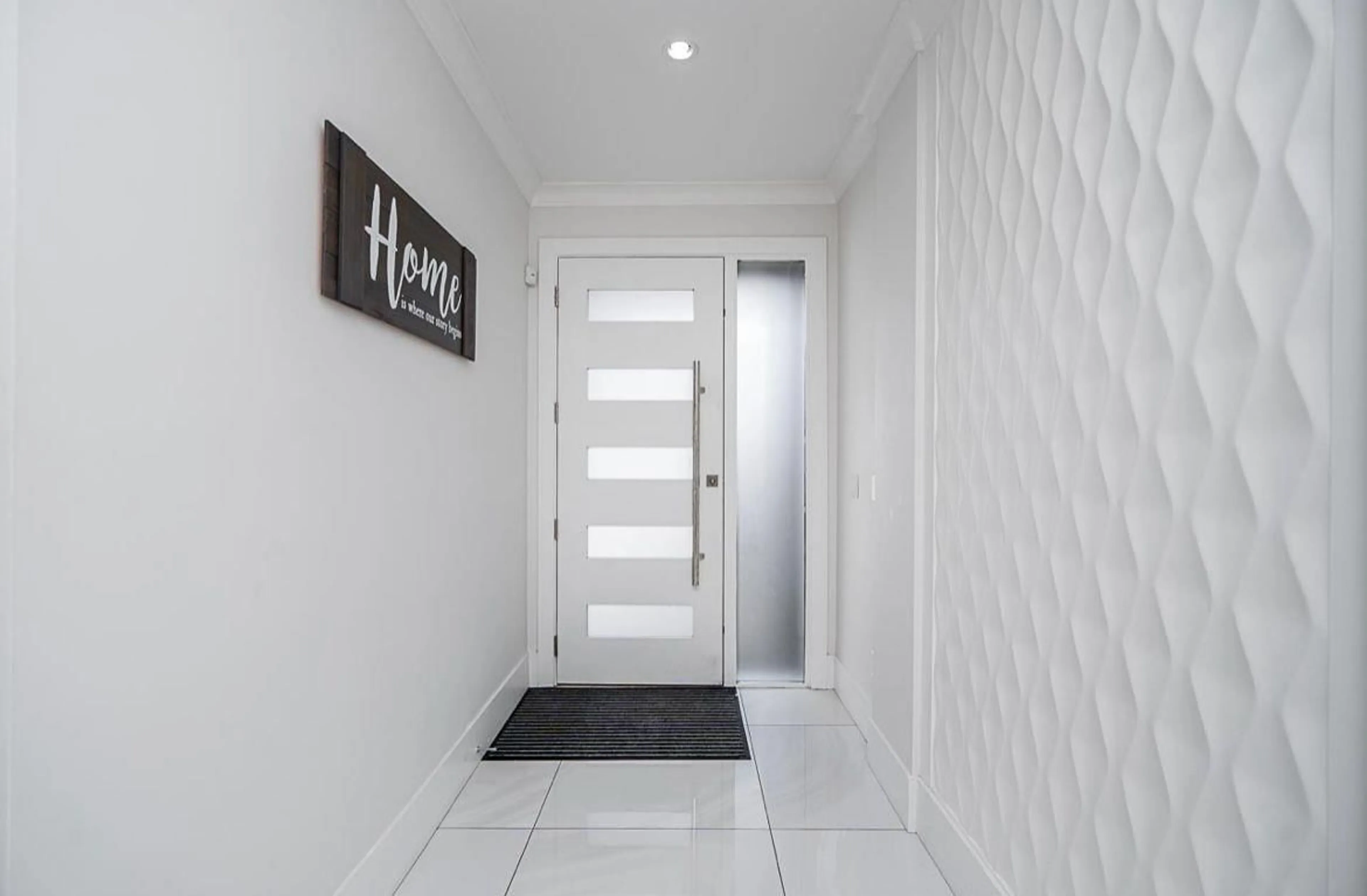 Indoor entryway for 11833 86A, Delta British Columbia V4C2Z2