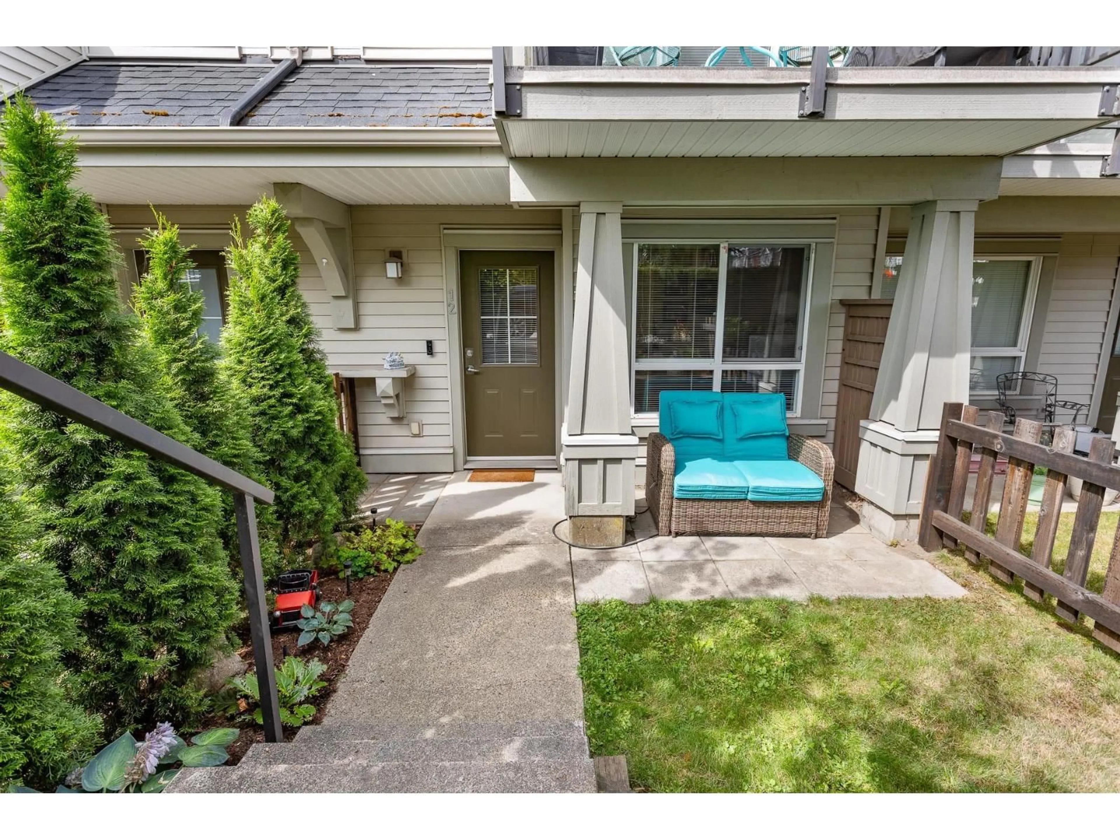 Patio, street for 12 - 7155 189, Surrey British Columbia V4N5S8