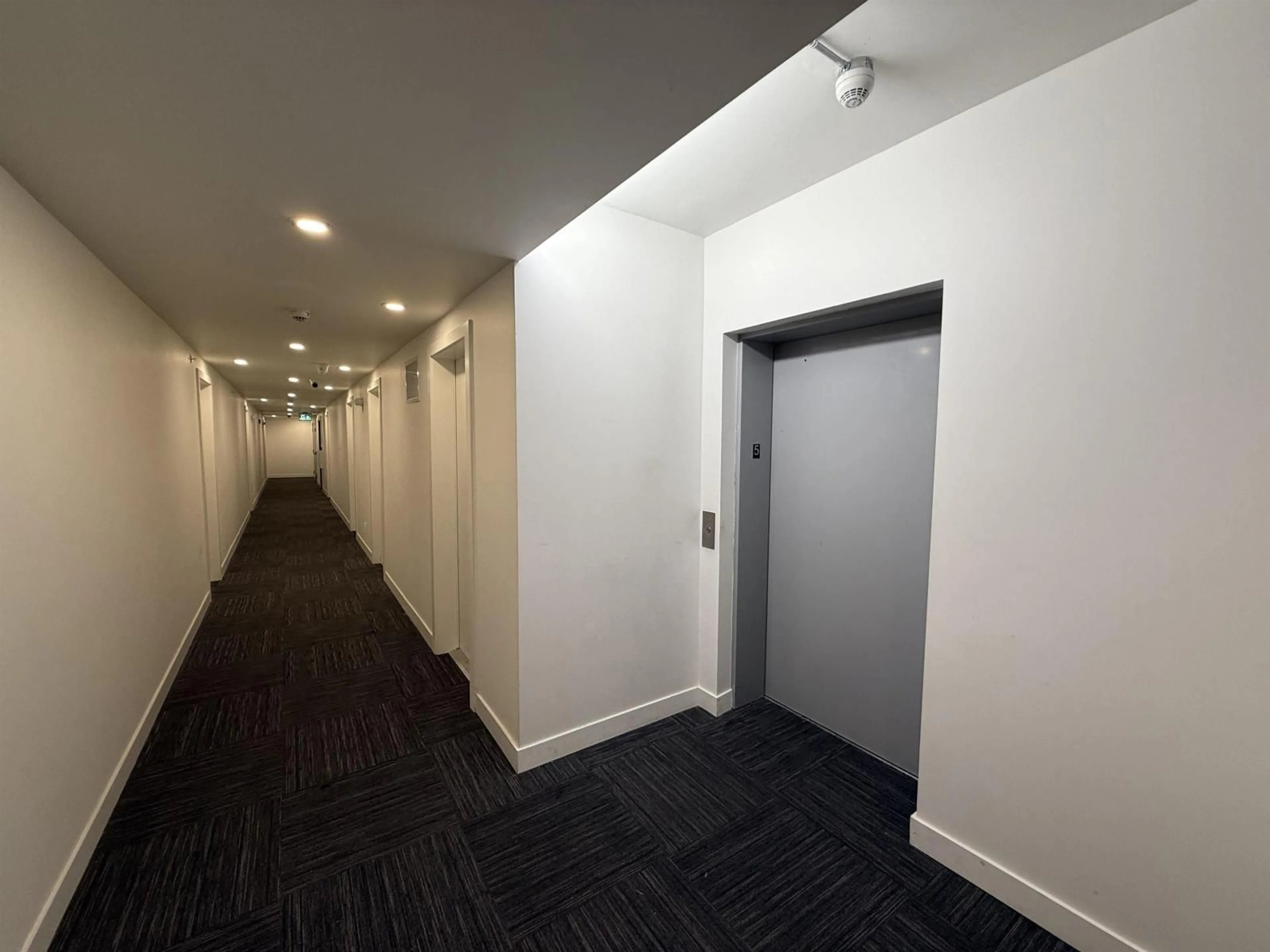 A pic of a room for 508 - 10616 132, Surrey British Columbia V3T0T3