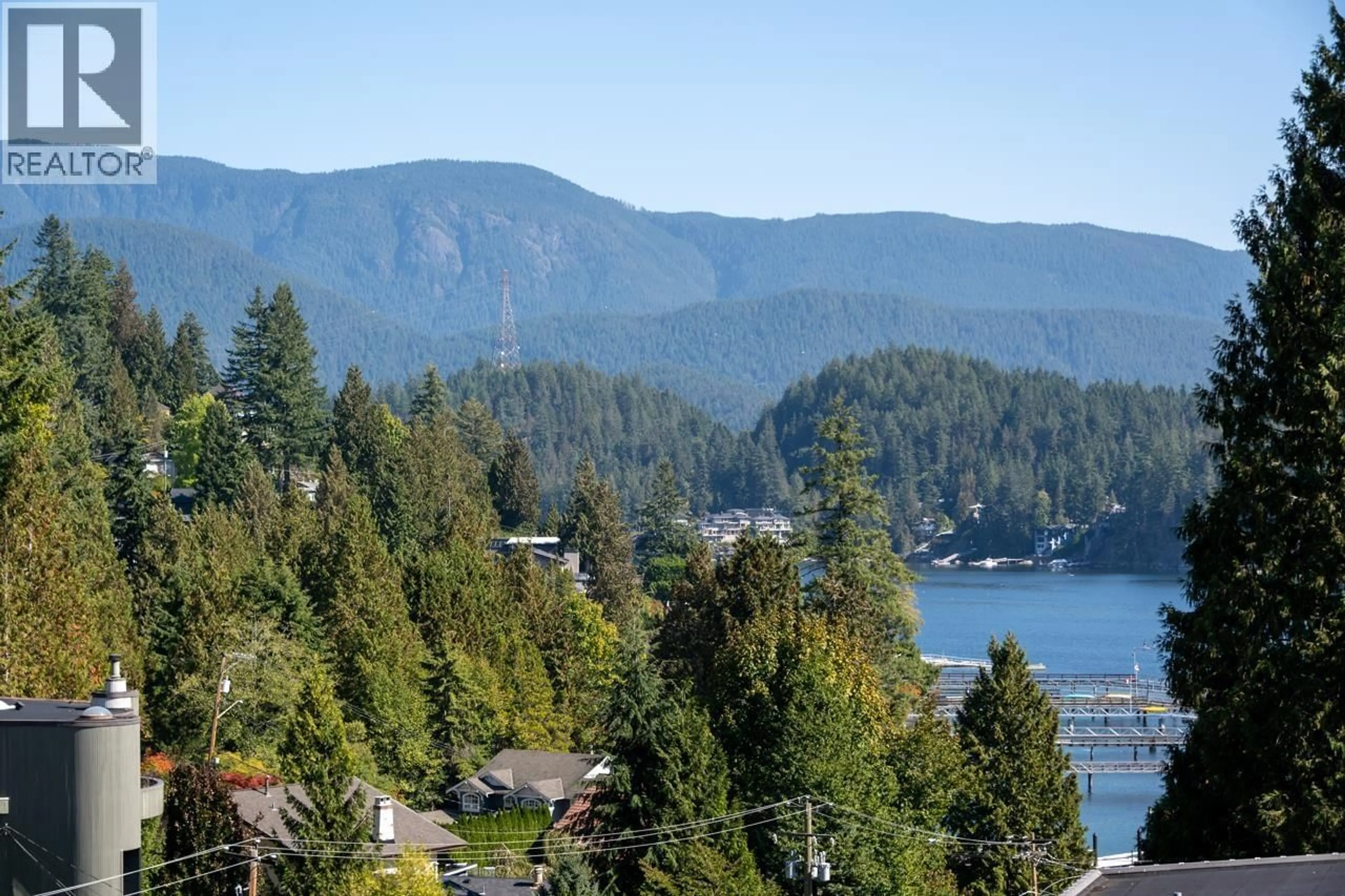 Blurry image for 4477 STRATHCONA ROAD, North Vancouver British Columbia V7G1G7