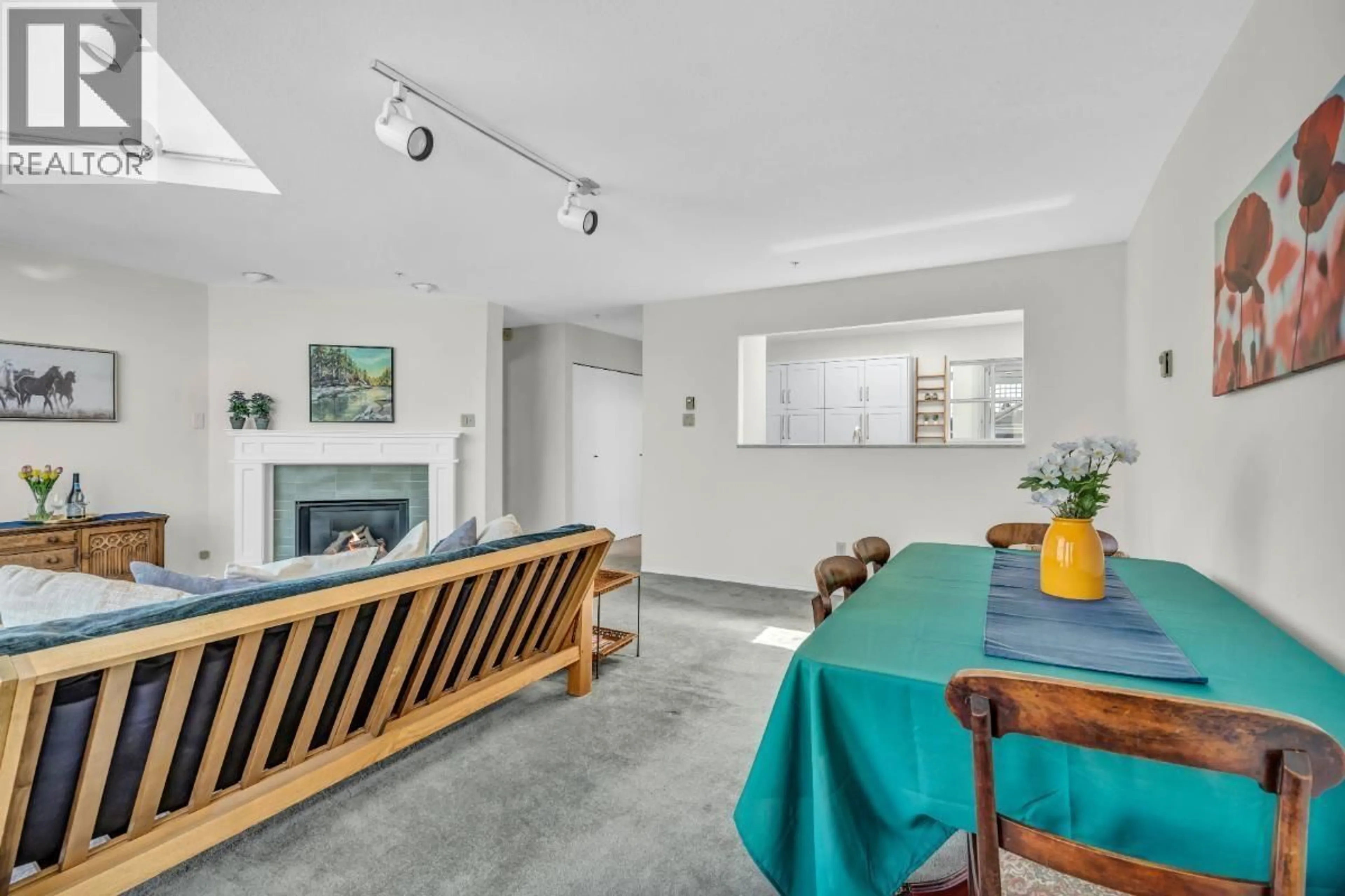 Unknown for PH21 - 2175 3RD AVENUE, Vancouver British Columbia V6K1L2