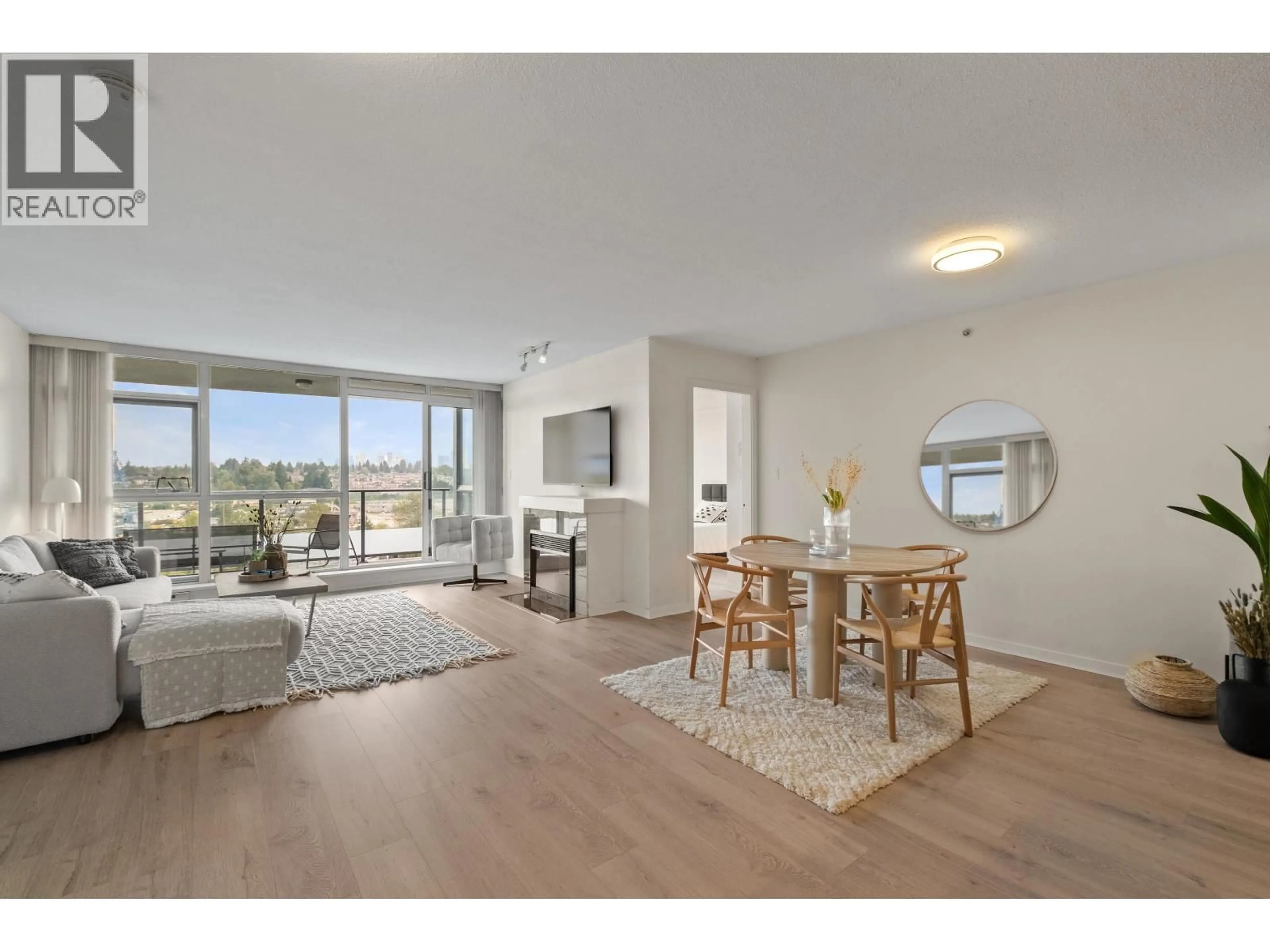 A pic of a room for 1204 - 2225 HOLDOM AVENUE, Burnaby British Columbia V5B0A1