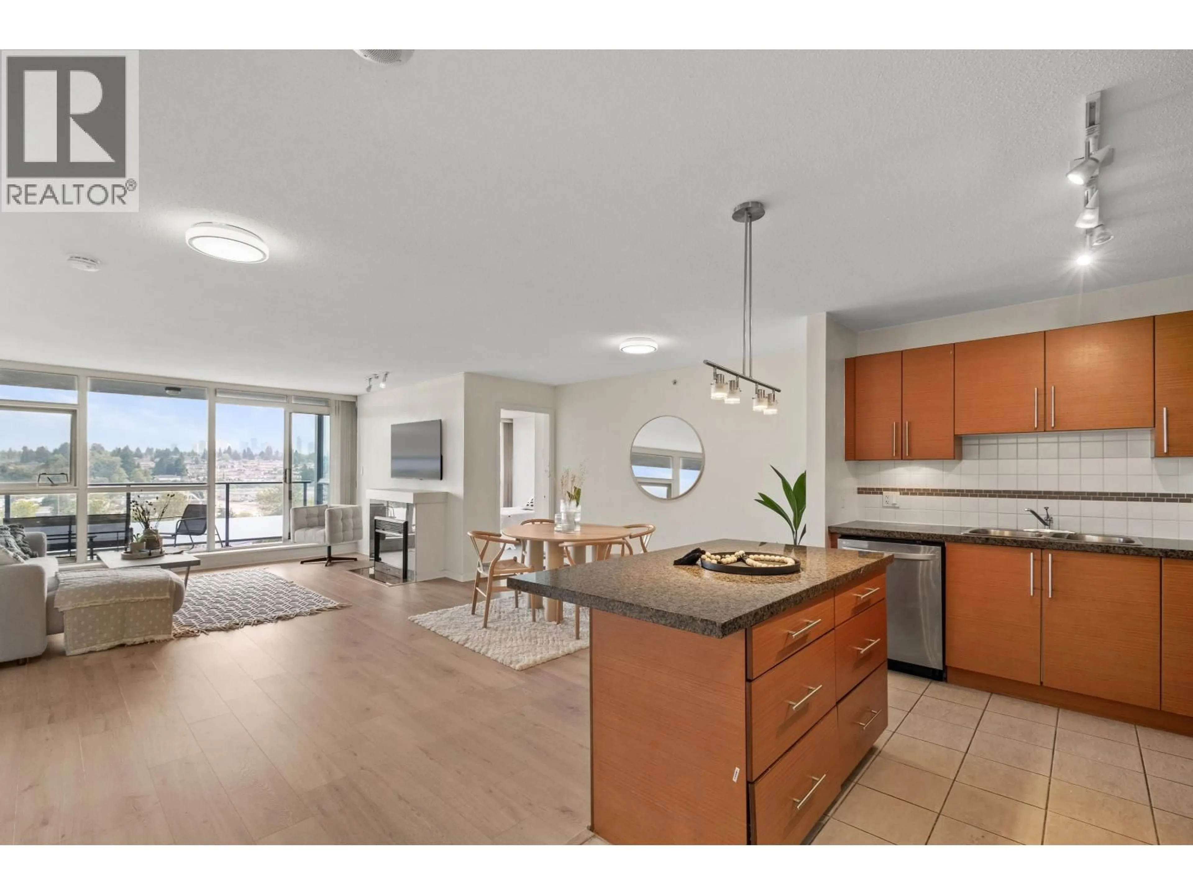 Open concept kitchen, unknown for 1204 - 2225 HOLDOM AVENUE, Burnaby British Columbia V5B0A1