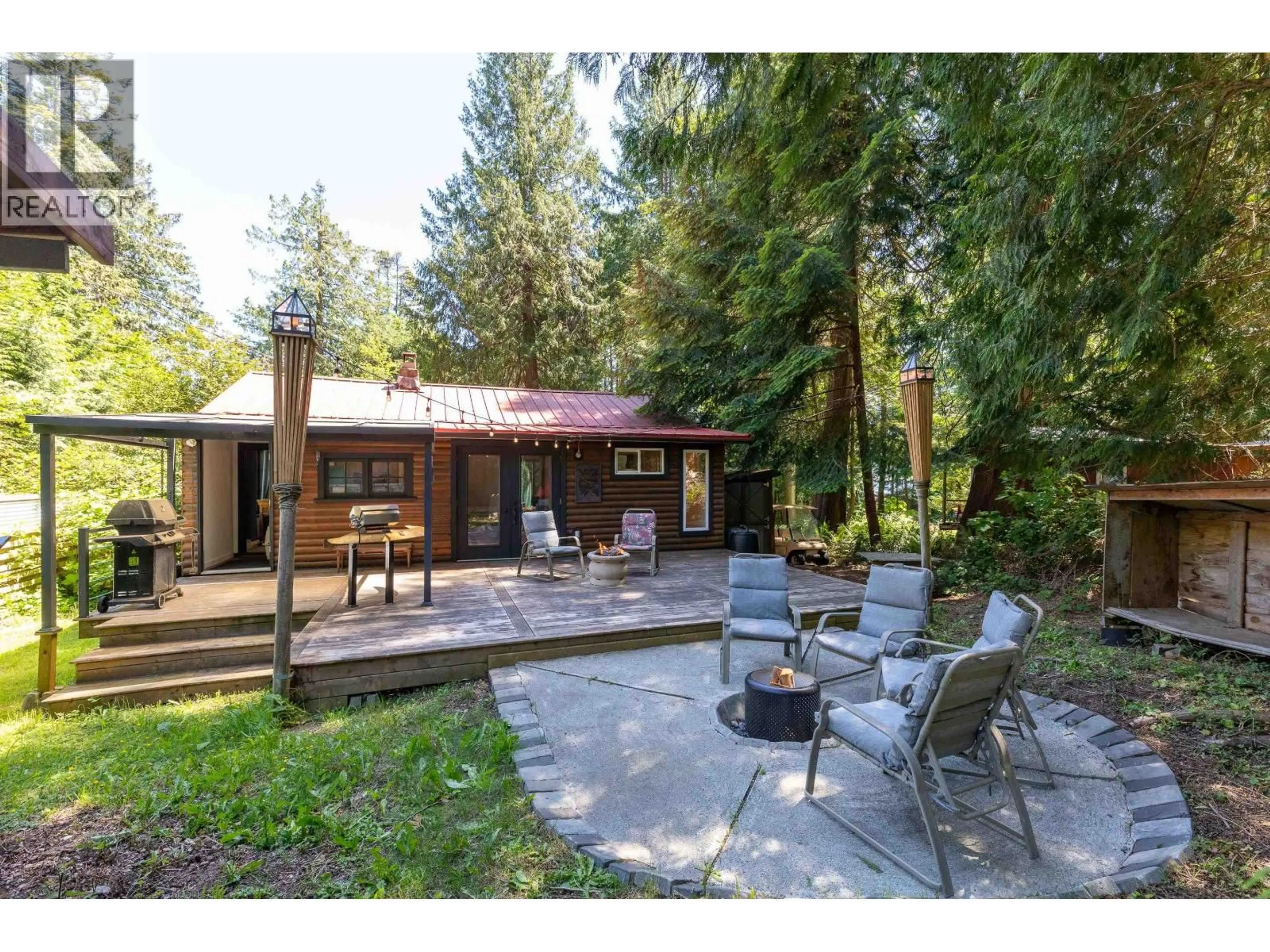 Patio, forest/trees view for 138 ESPLANADE ROAD, Keats Island British Columbia V0N1V0