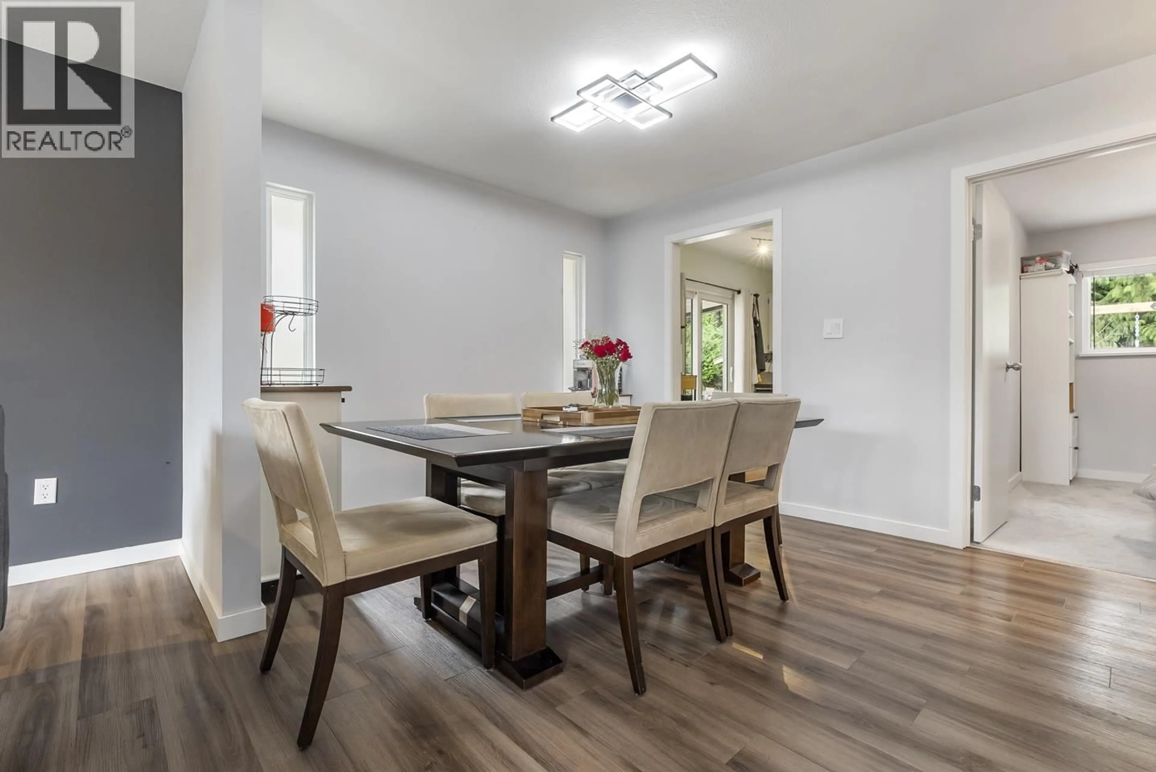 Dining room, wood/laminate floor for 23780 119B AVENUE, Maple Ridge British Columbia V4R1V9