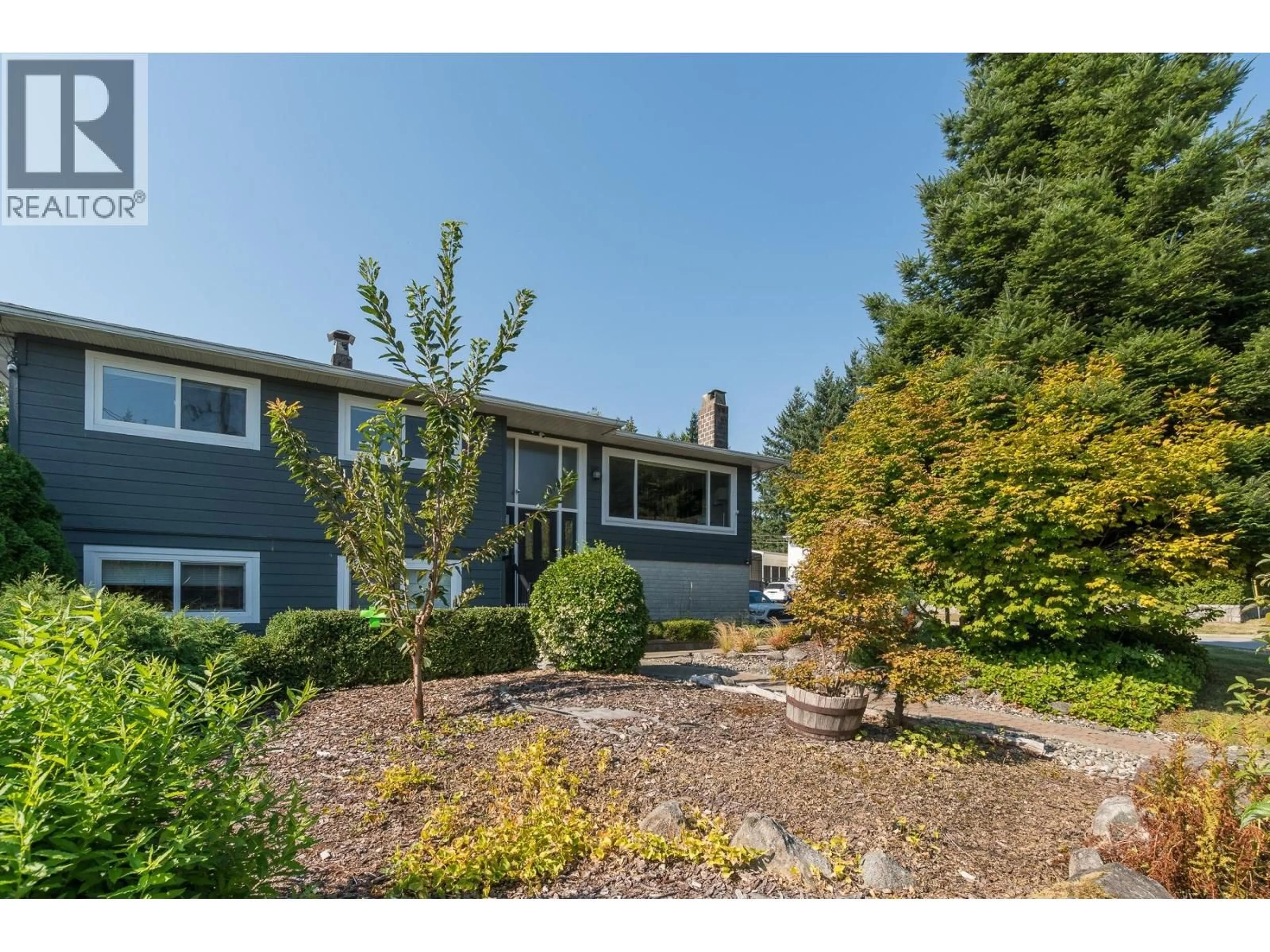 A pic from outside/outdoor area/front of a property/back of a property/a pic from drone, unknown for 2116 AUDREY DRIVE, Port Coquitlam British Columbia V3C1H1
