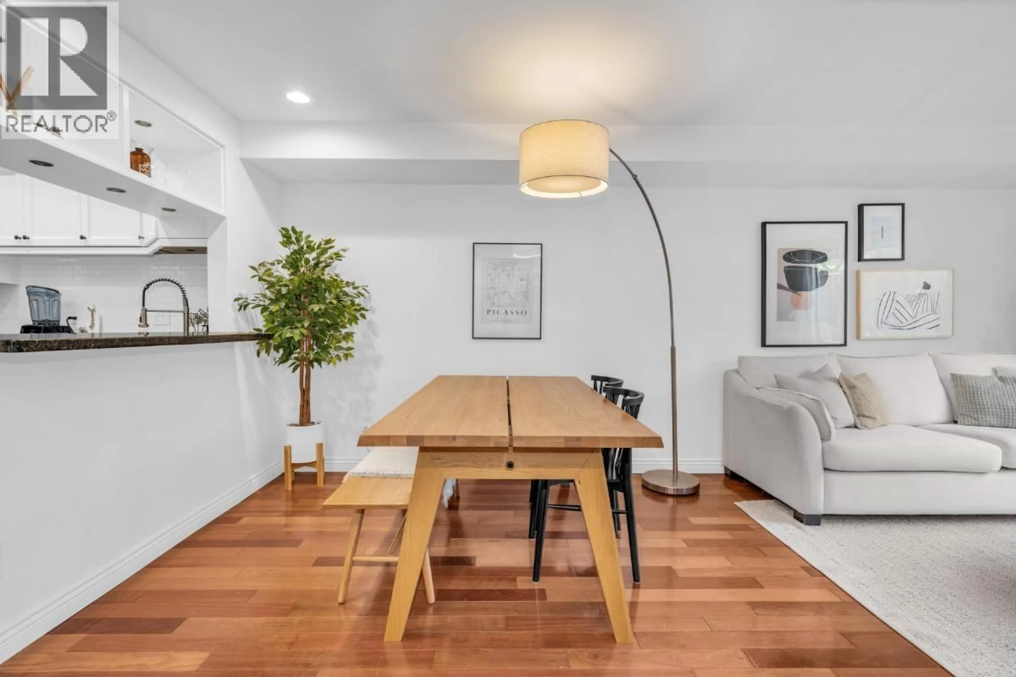 Unknown for 208 - 1433 1ST AVENUE, Vancouver British Columbia V5N1A4