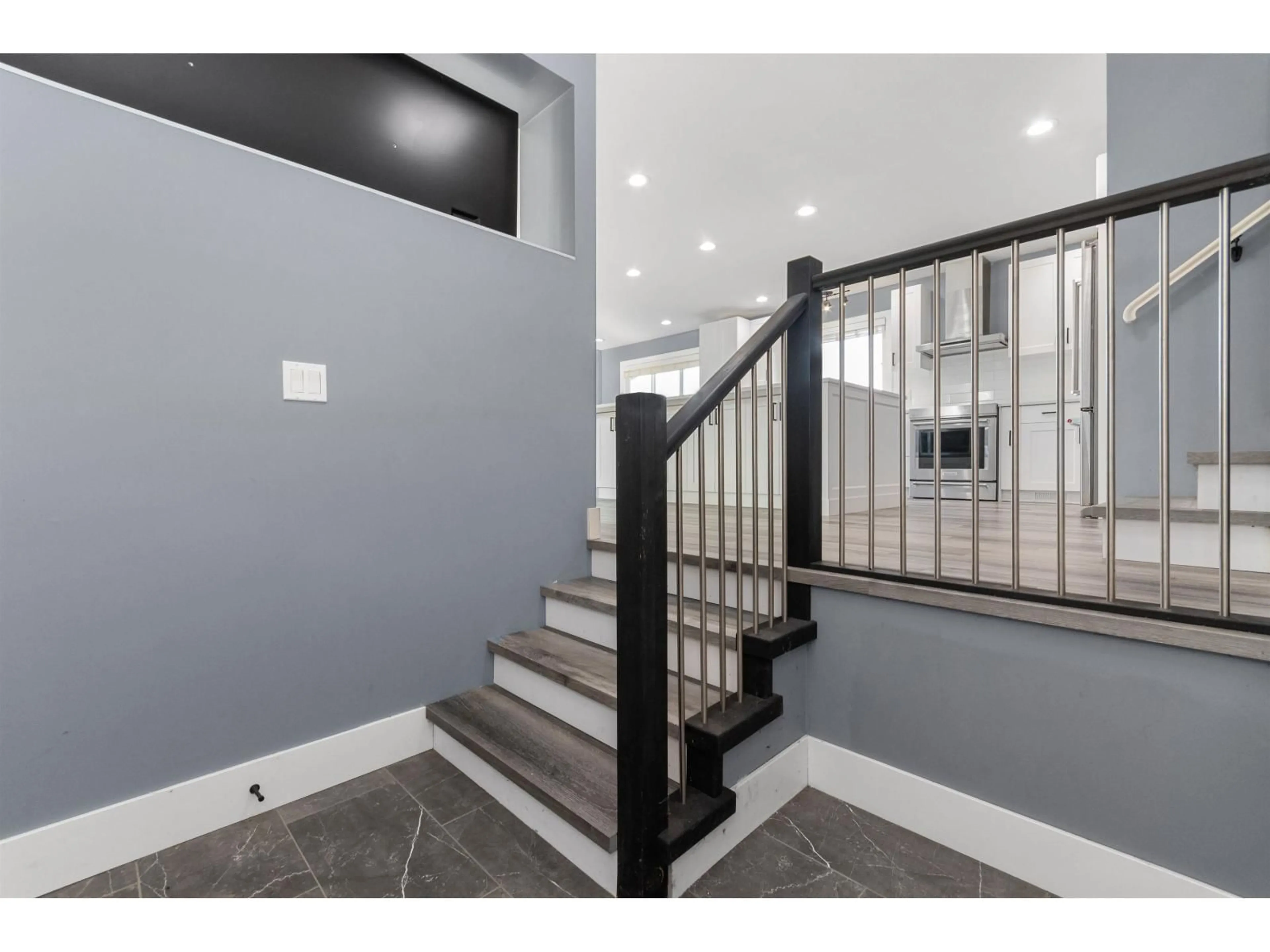 Unknown for 9850 BANFORD ROAD, Chilliwack British Columbia V2P6H3