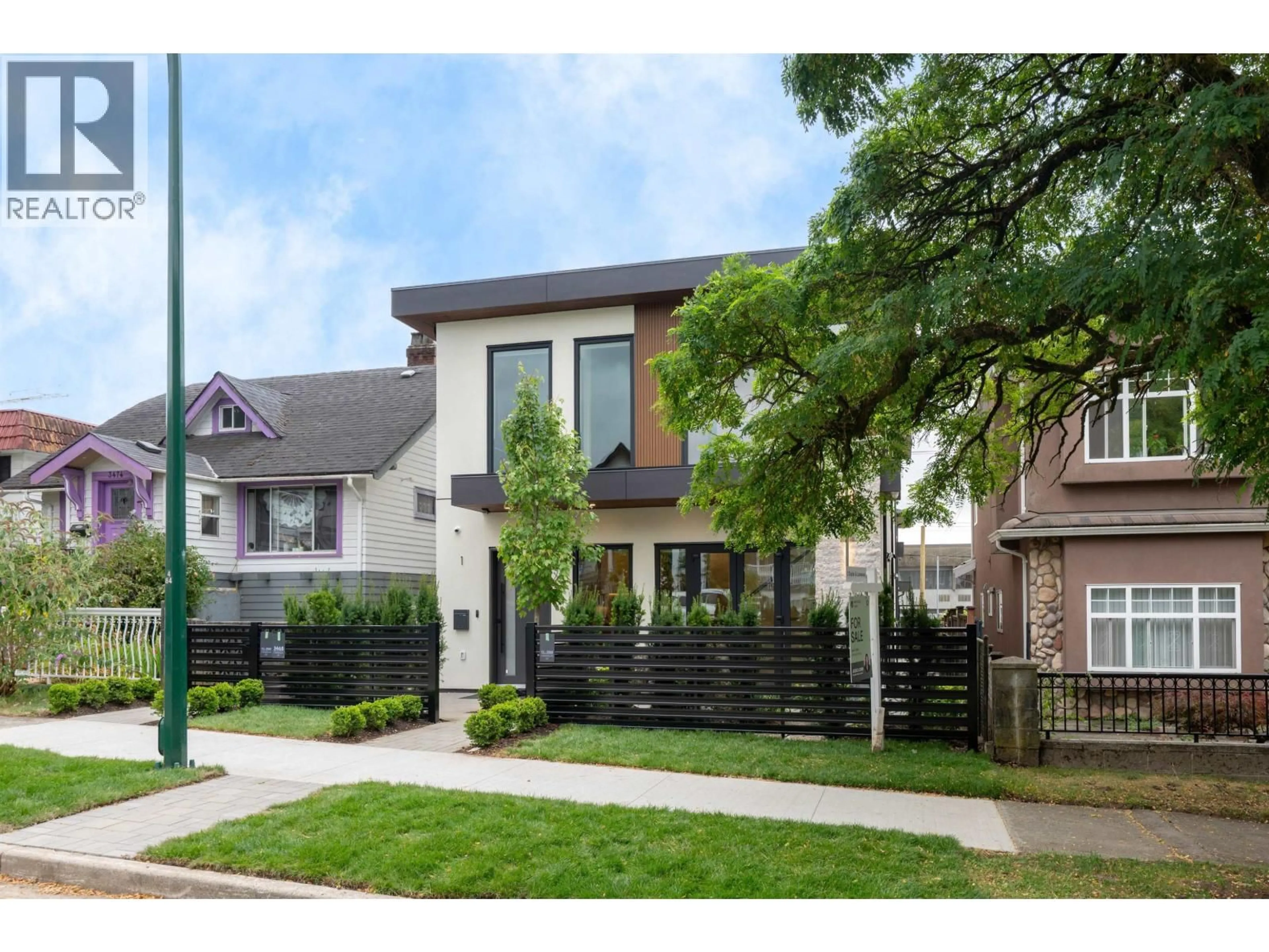 Home with brick exterior material, street for 2 - 3466 FRANKLIN STREET, Vancouver British Columbia V5K1Y3