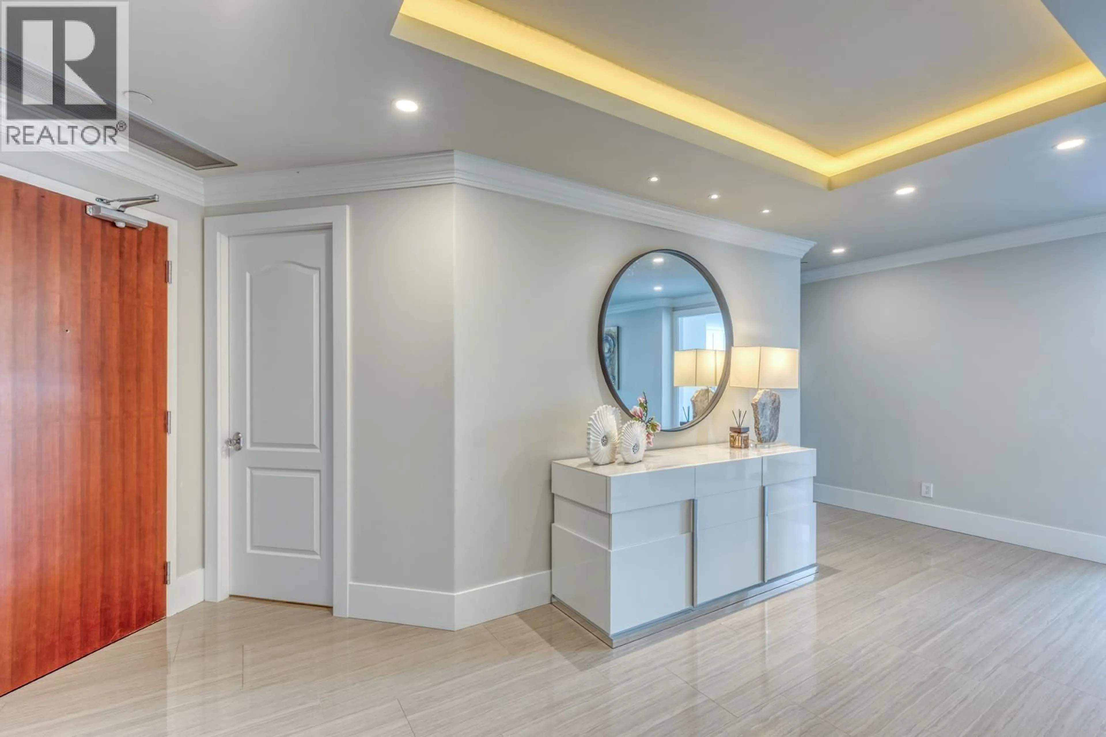 Unknown for 110 - 1328 MARINASIDE CRESCENT, Vancouver British Columbia V6Z3B3