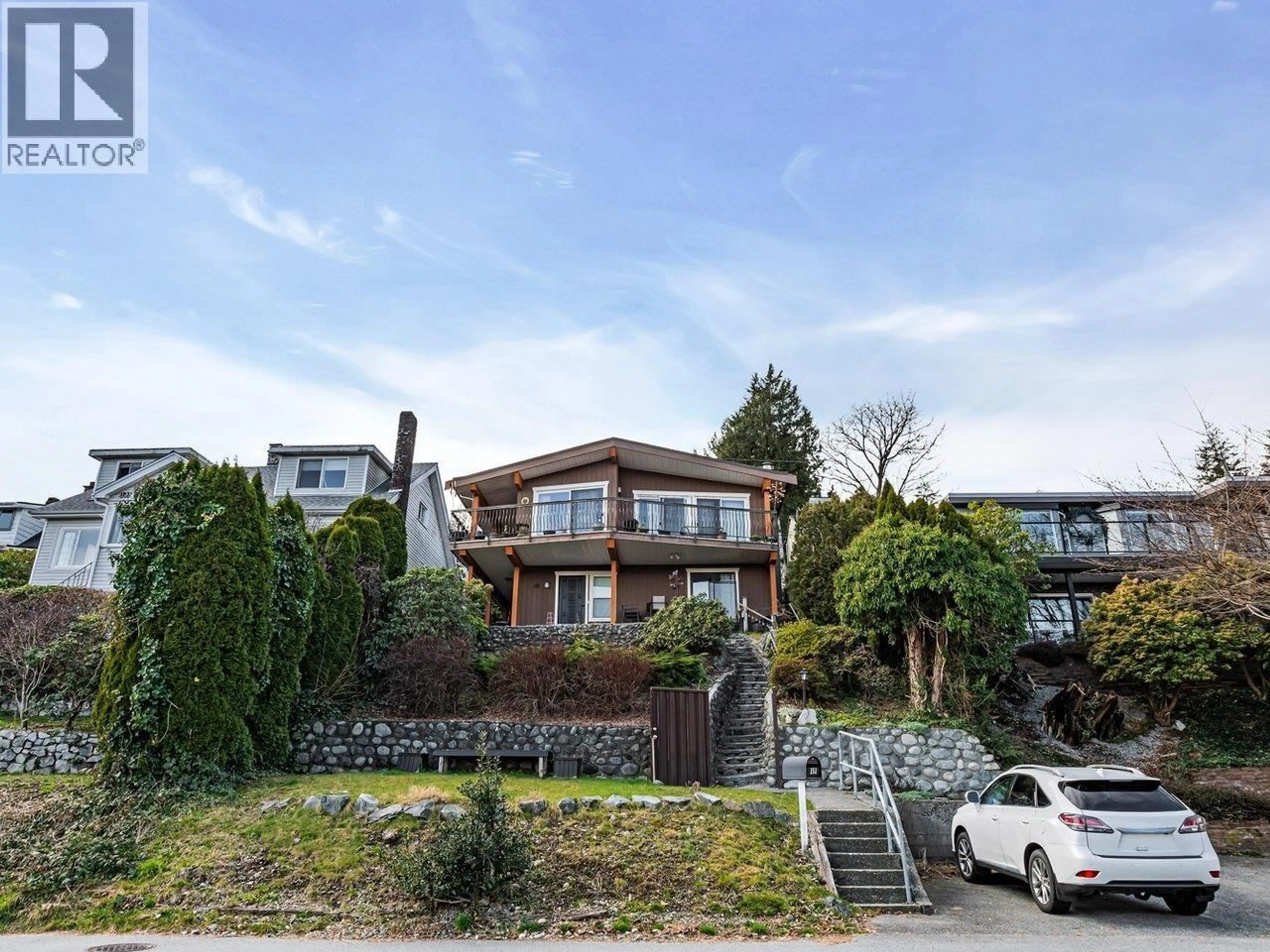 A pic from outside/outdoor area/front of a property/back of a property/a pic from drone, street for 151 HOLDOM AVENUE, Burnaby British Columbia V5B1K2