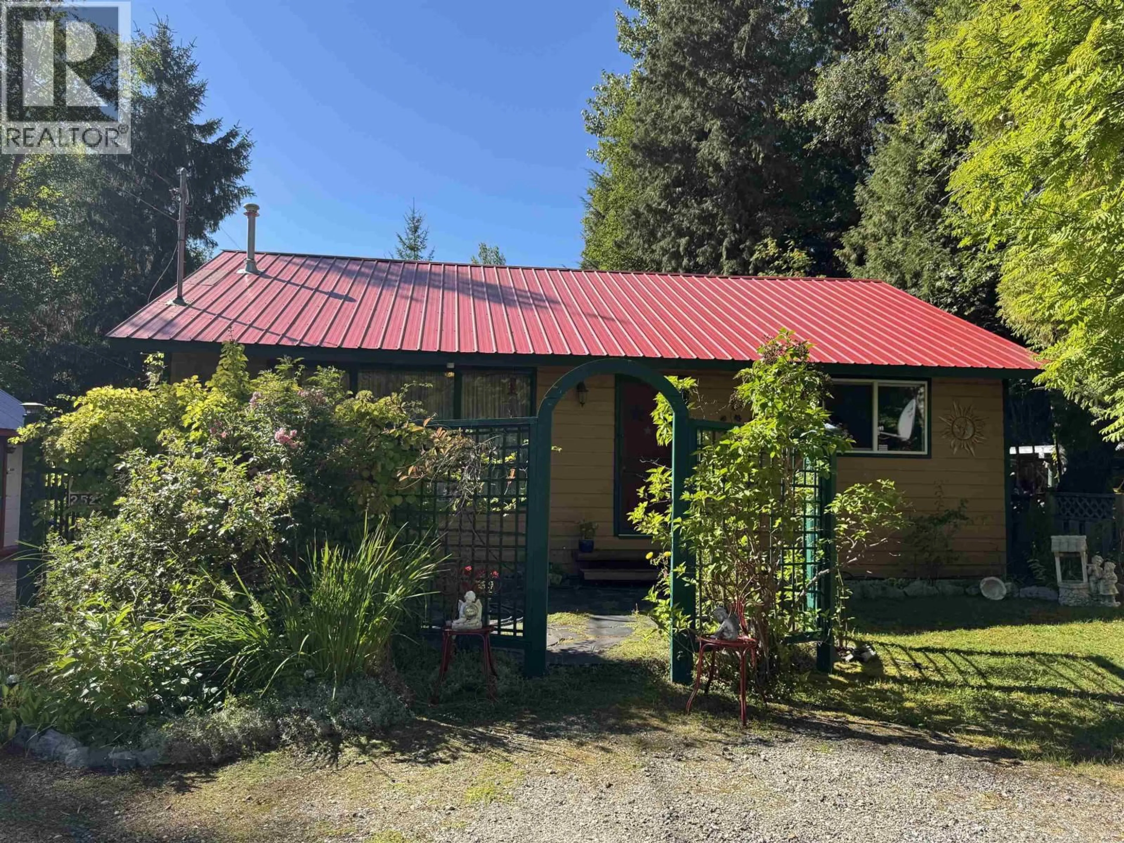 Shed for 2523 FIRST AVENUE, Terrace British Columbia V8G0G2