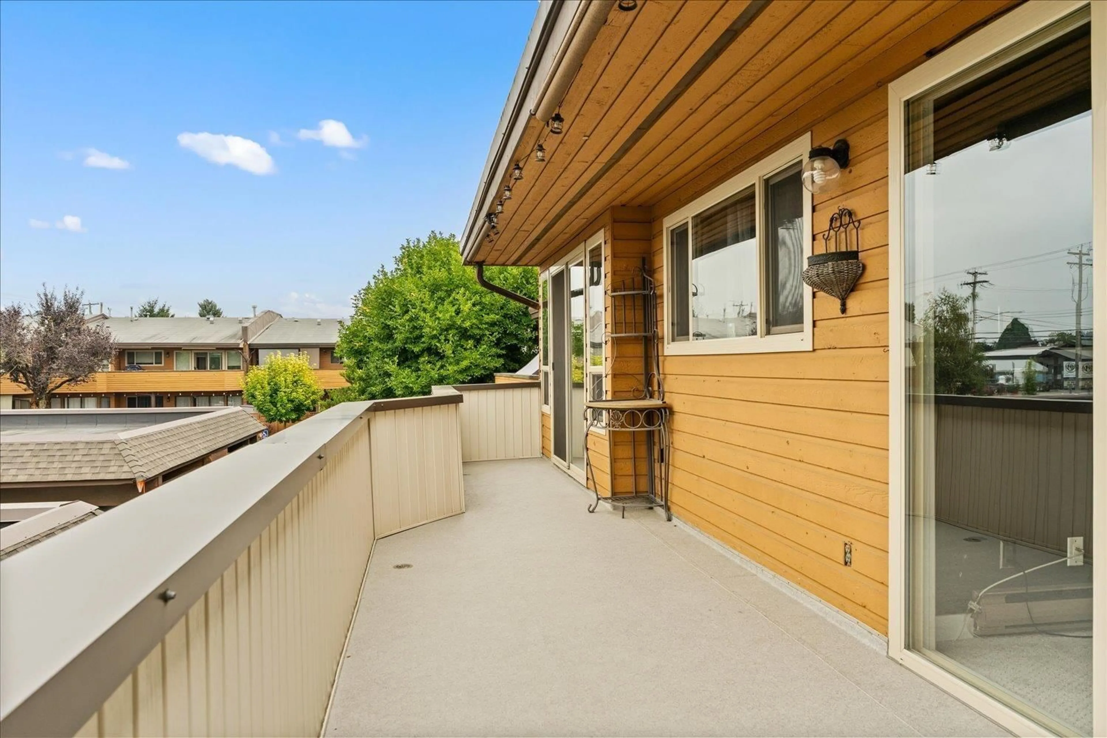 Patio, unknown for 218 - 46210 CHILLIWACK CENTRAL ROAD, Chilliwack British Columbia V2P1J8