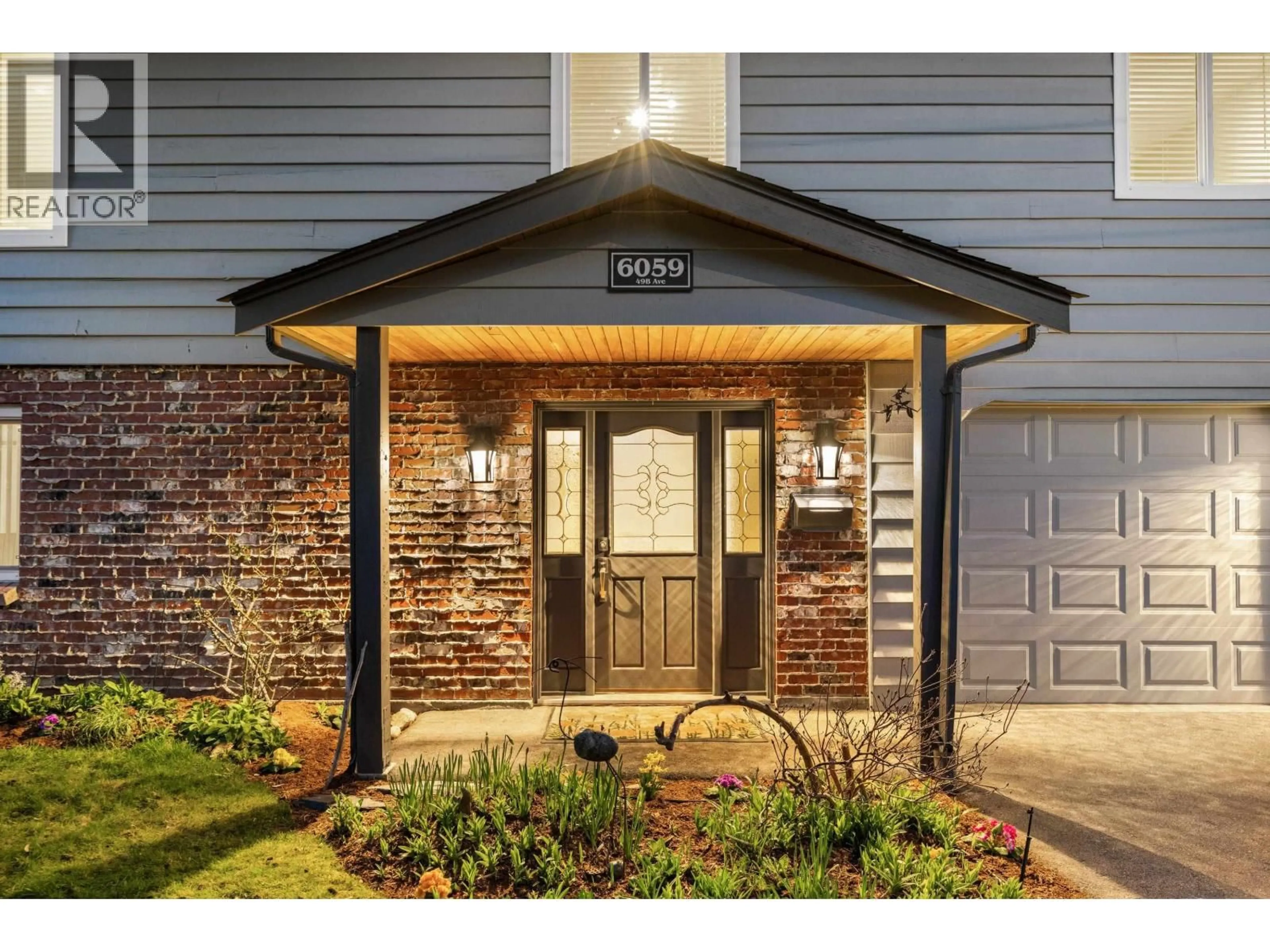 Indoor entryway for 6059 49B AVENUE, Delta British Columbia V4K1Z9