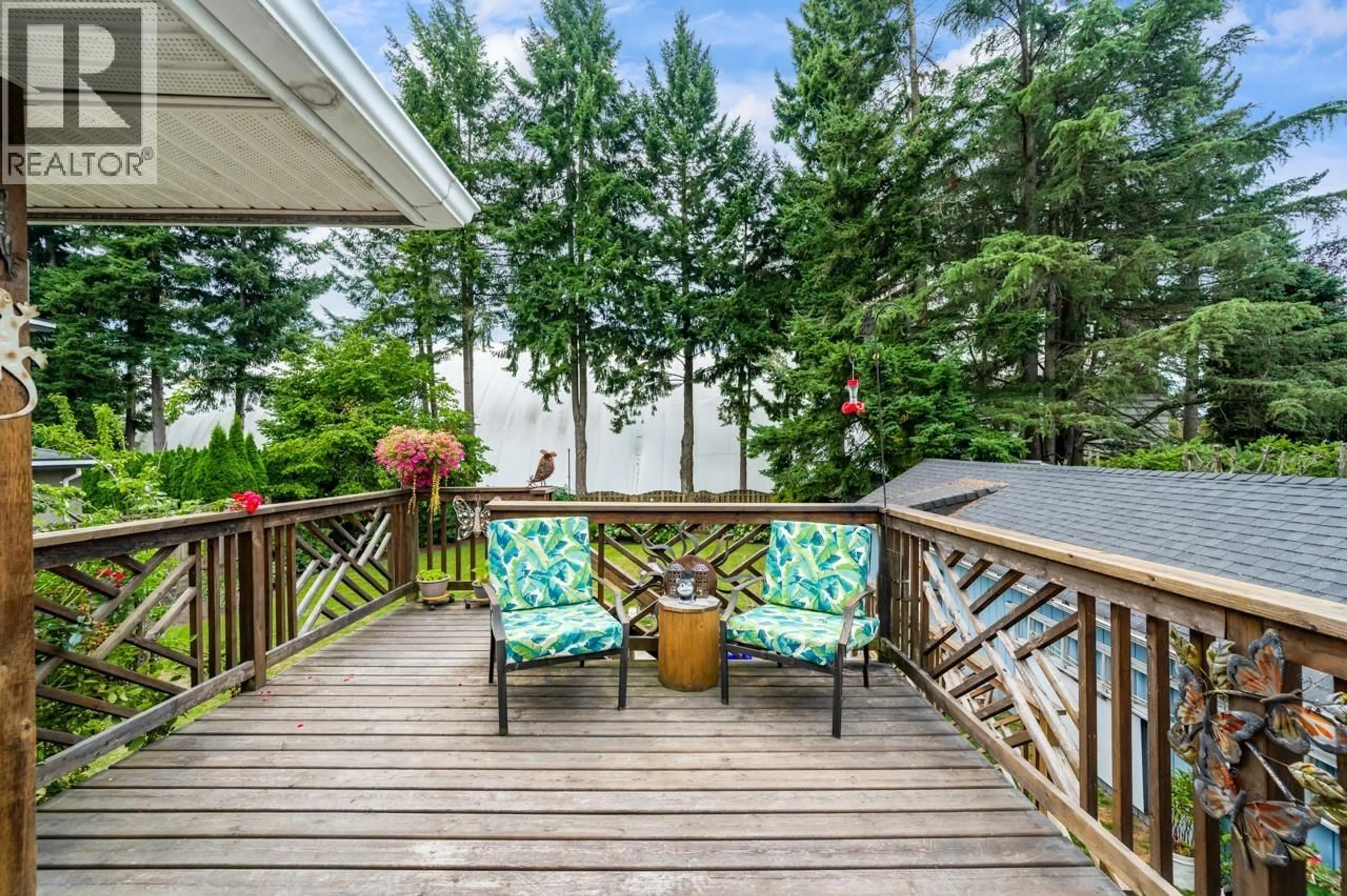 Patio, water/lake/river/ocean view for 10320 CAITHCART ROAD, Richmond British Columbia V6X1N2