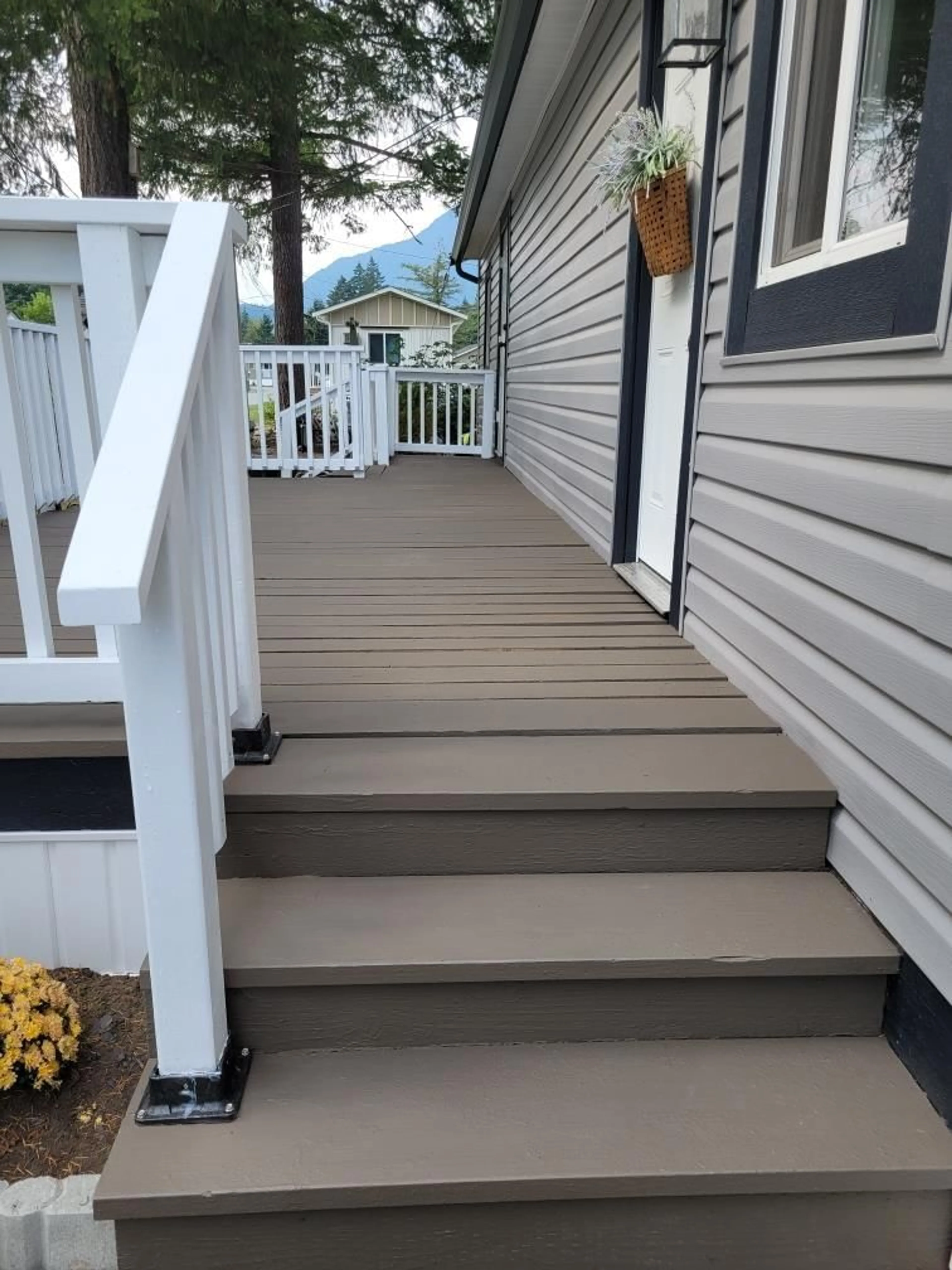 Stairs for 57 - 65367 KAWKAWA LAKE ROAD, Hope British Columbia V0X0L0